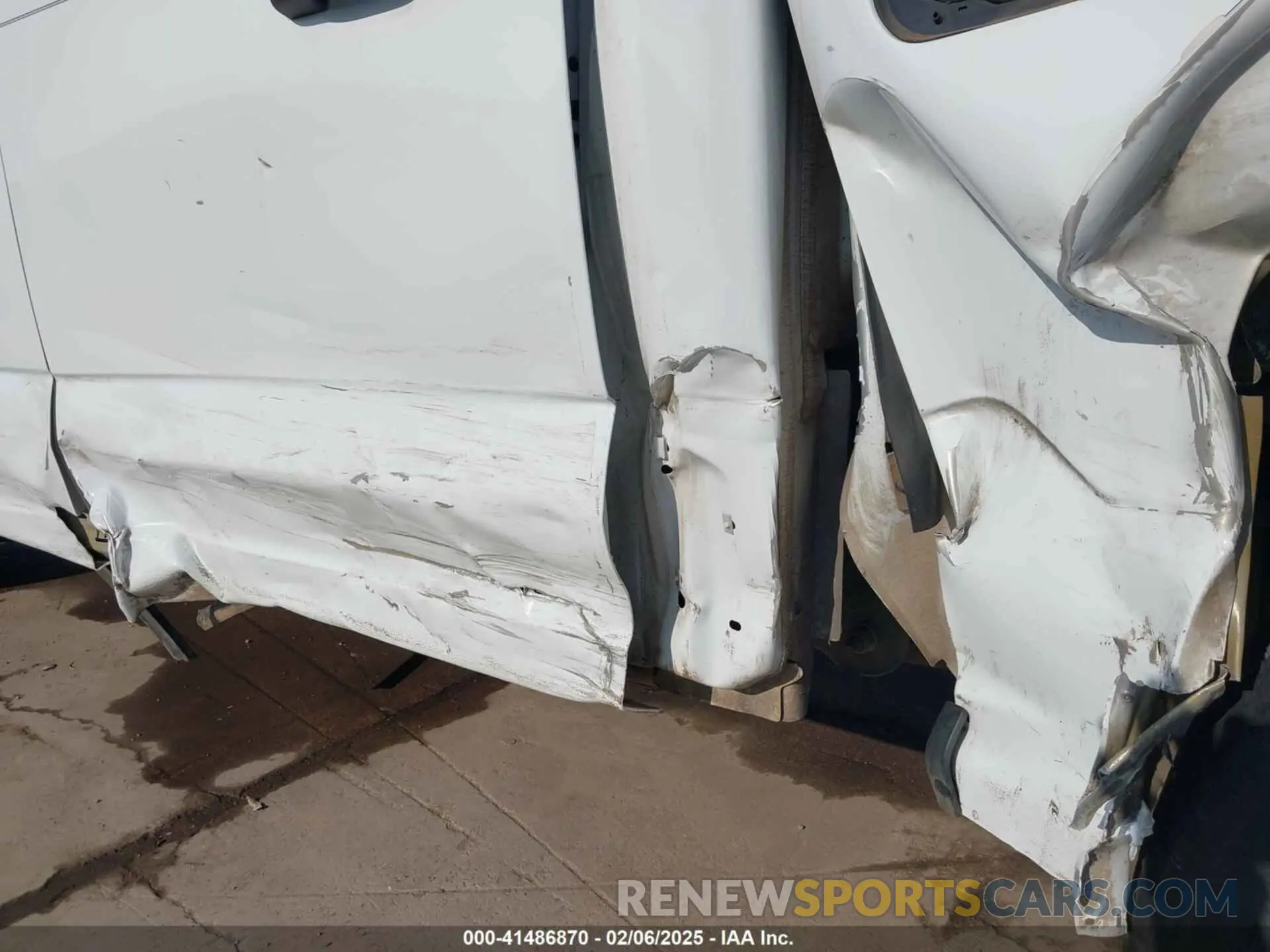 17 Photograph of a damaged car 1FTEW1CPXPKF87647 FORD F-150 2023