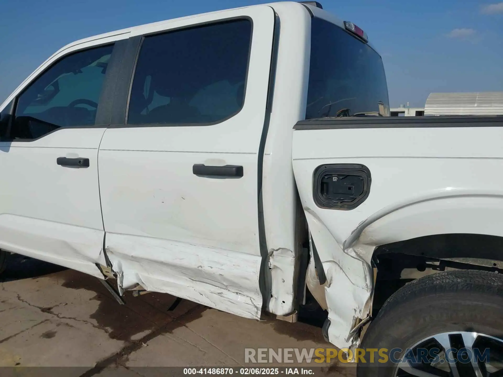 6 Photograph of a damaged car 1FTEW1CPXPKF87647 FORD F-150 2023