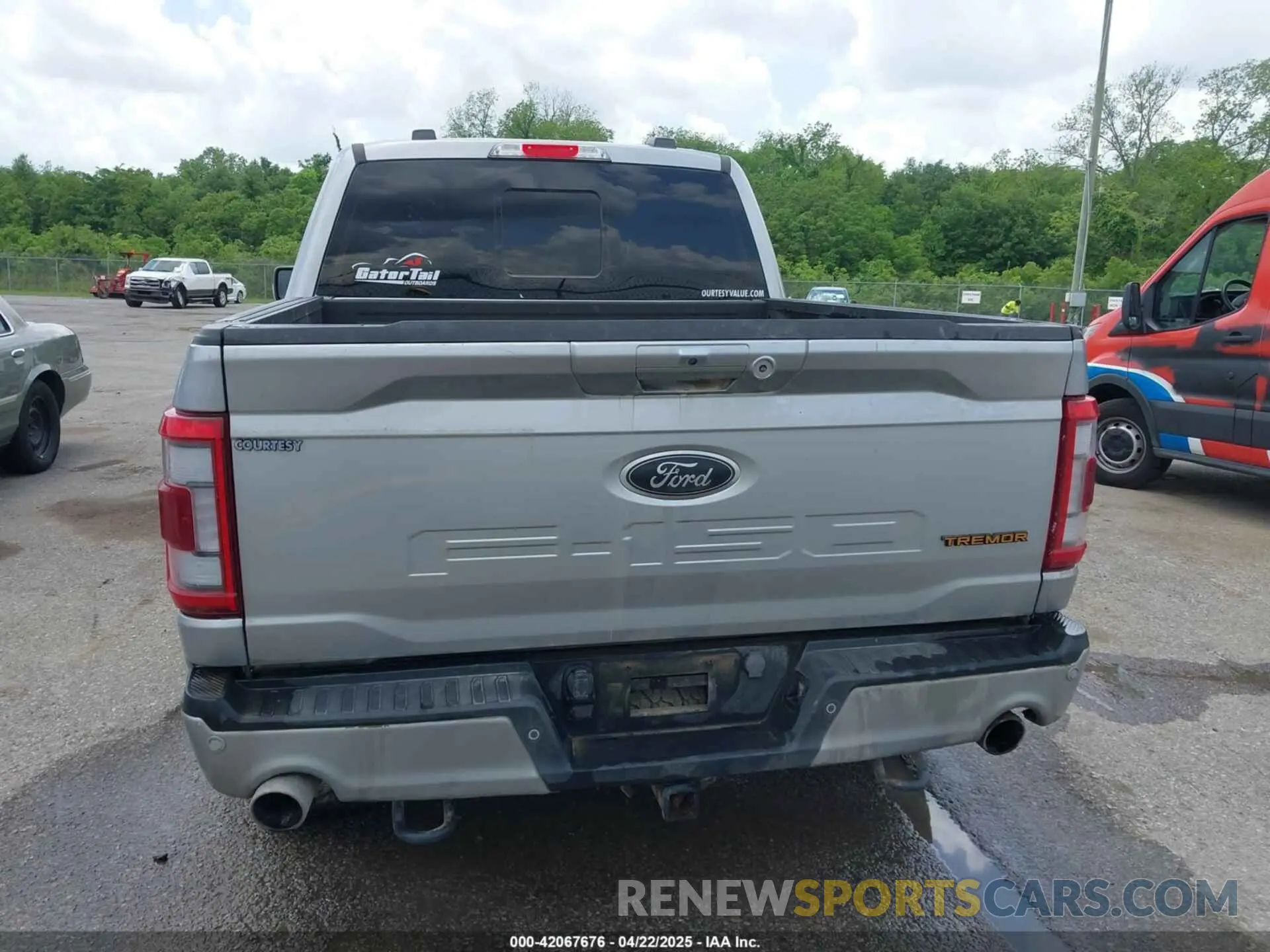 16 Photograph of a damaged car 1FTEW1E83PFB26367 FORD F-150 2023