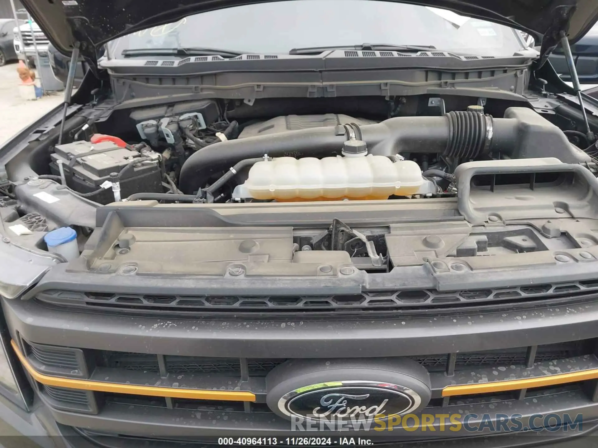 10 Photograph of a damaged car 1FTEW1E87PFB33760 FORD F-150 2023