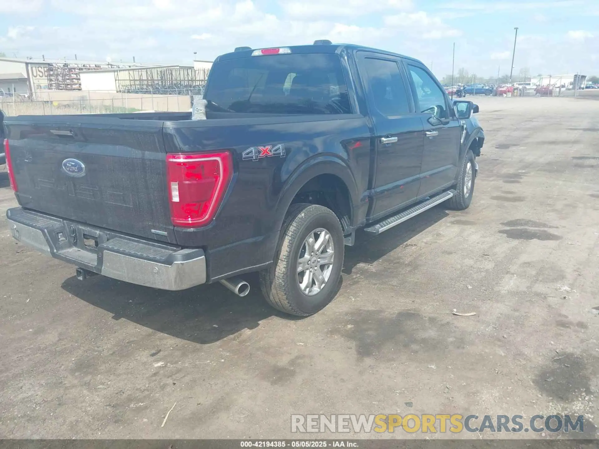 4 Photograph of a damaged car 1FTEW1EP0PFB06150 FORD F-150 2023