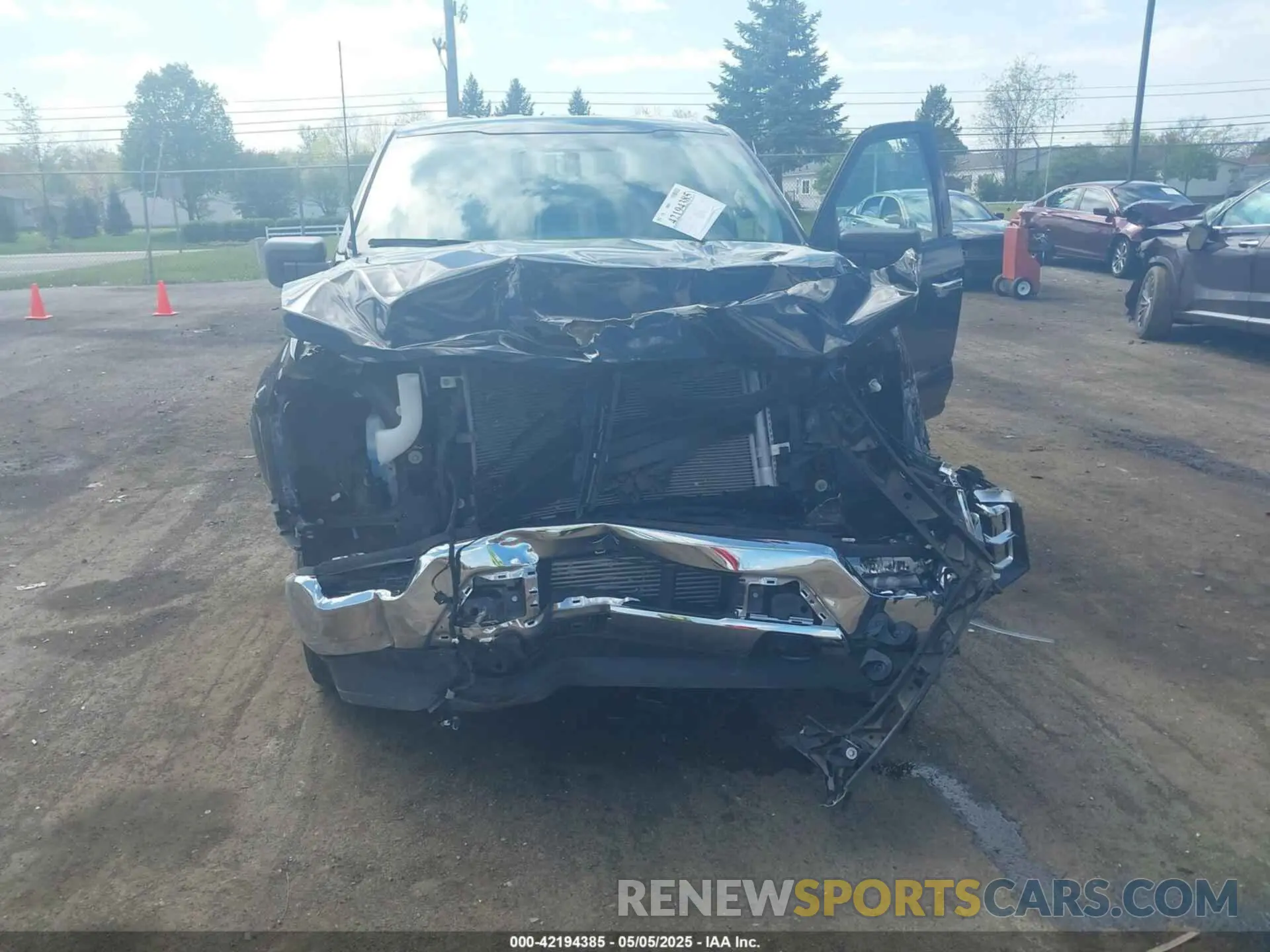 6 Photograph of a damaged car 1FTEW1EP0PFB06150 FORD F-150 2023
