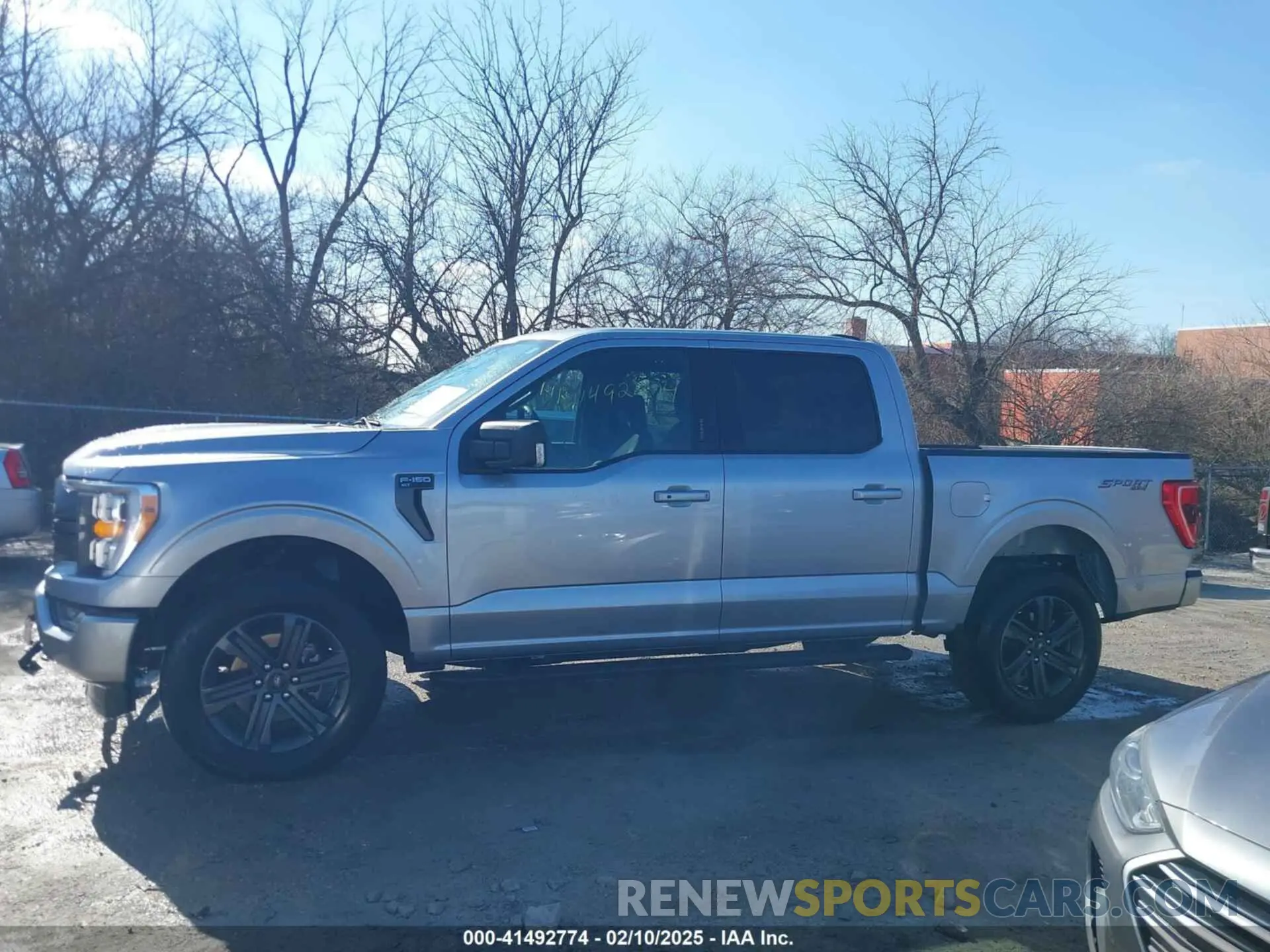 15 Photograph of a damaged car 1FTEW1EP0PFD33788 FORD F-150 2023