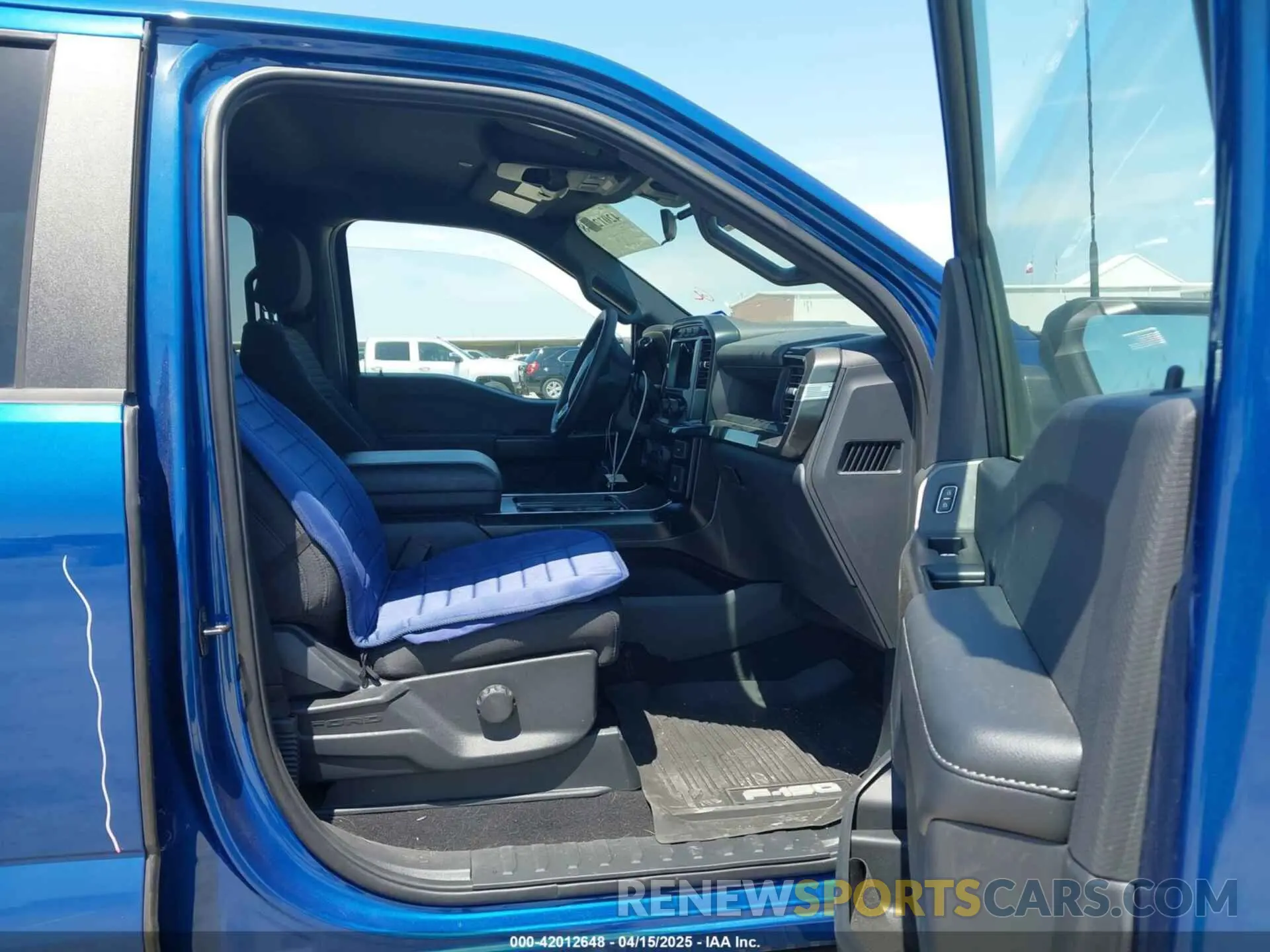 5 Photograph of a damaged car 1FTEW1EP0PKE27385 FORD F-150 2023