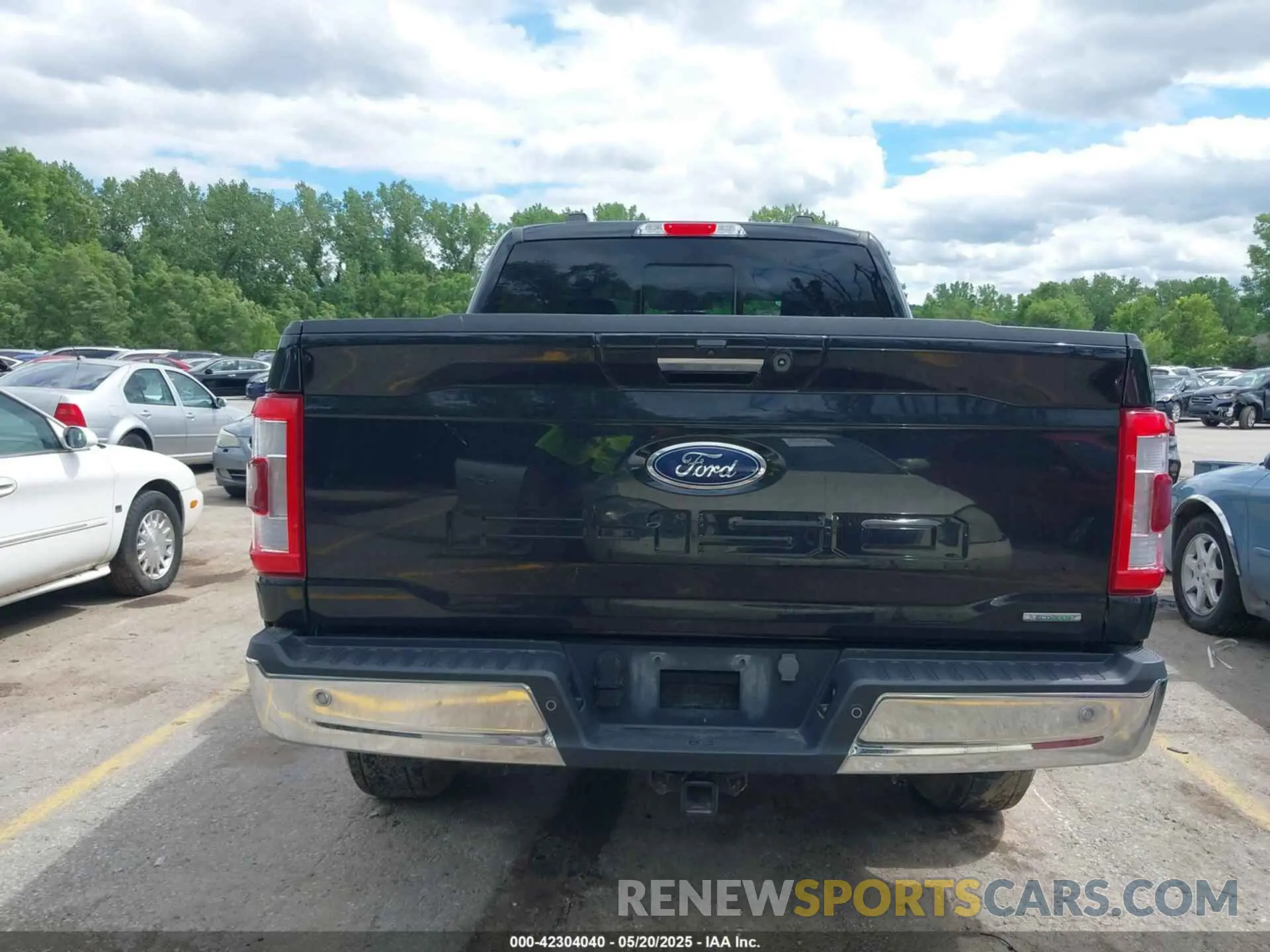 16 Photograph of a damaged car 1FTEW1EP1PFB57432 FORD F-150 2023