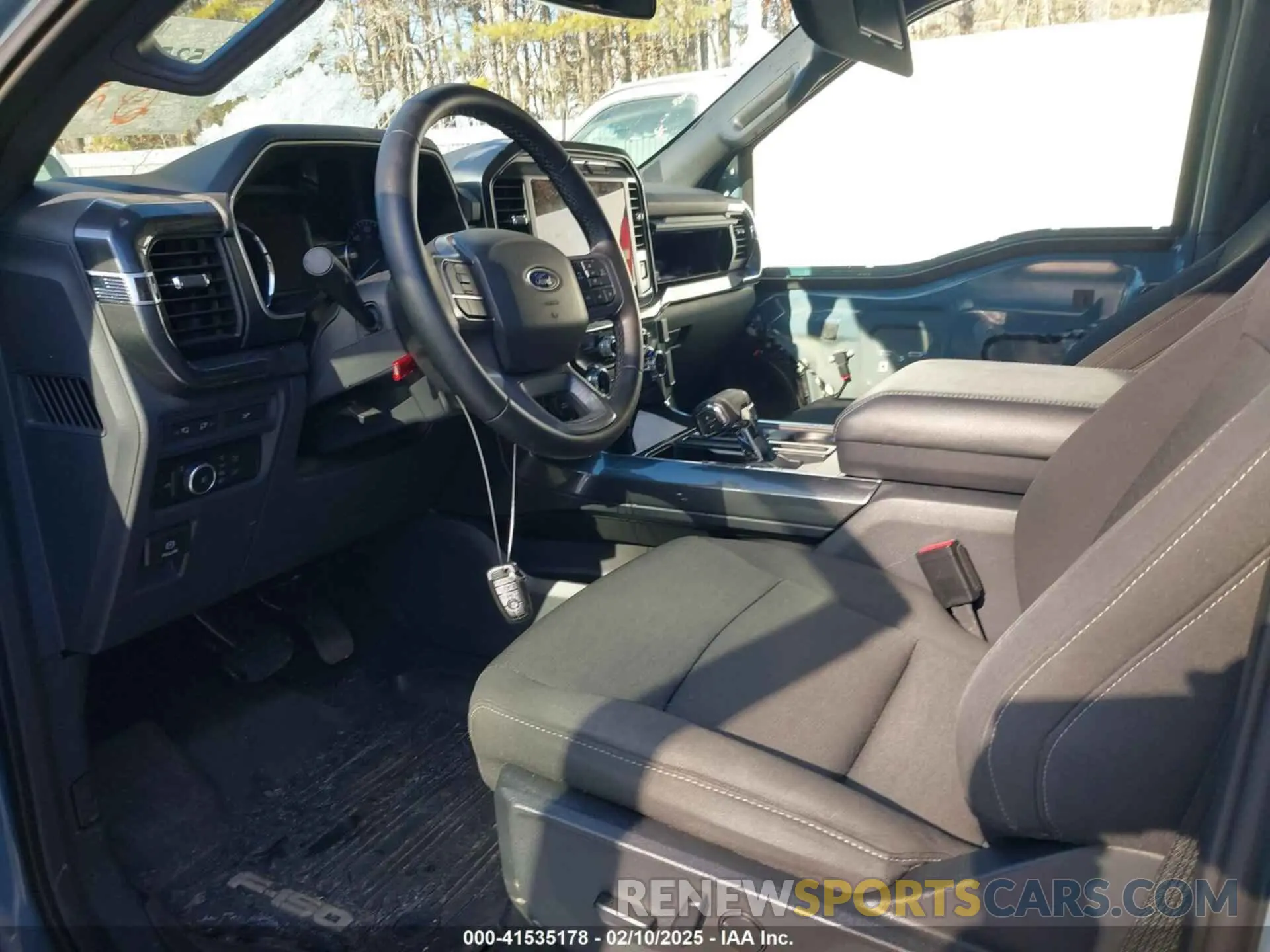 5 Photograph of a damaged car 1FTEW1EP1PKF26541 FORD F-150 2023