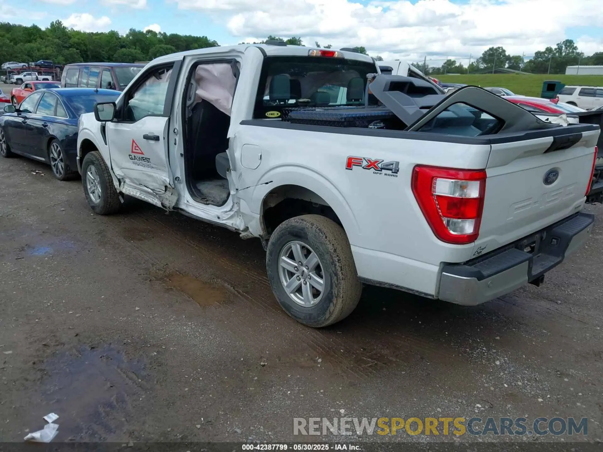 3 Photograph of a damaged car 1FTEW1EP2PFB92321 FORD F-150 2023