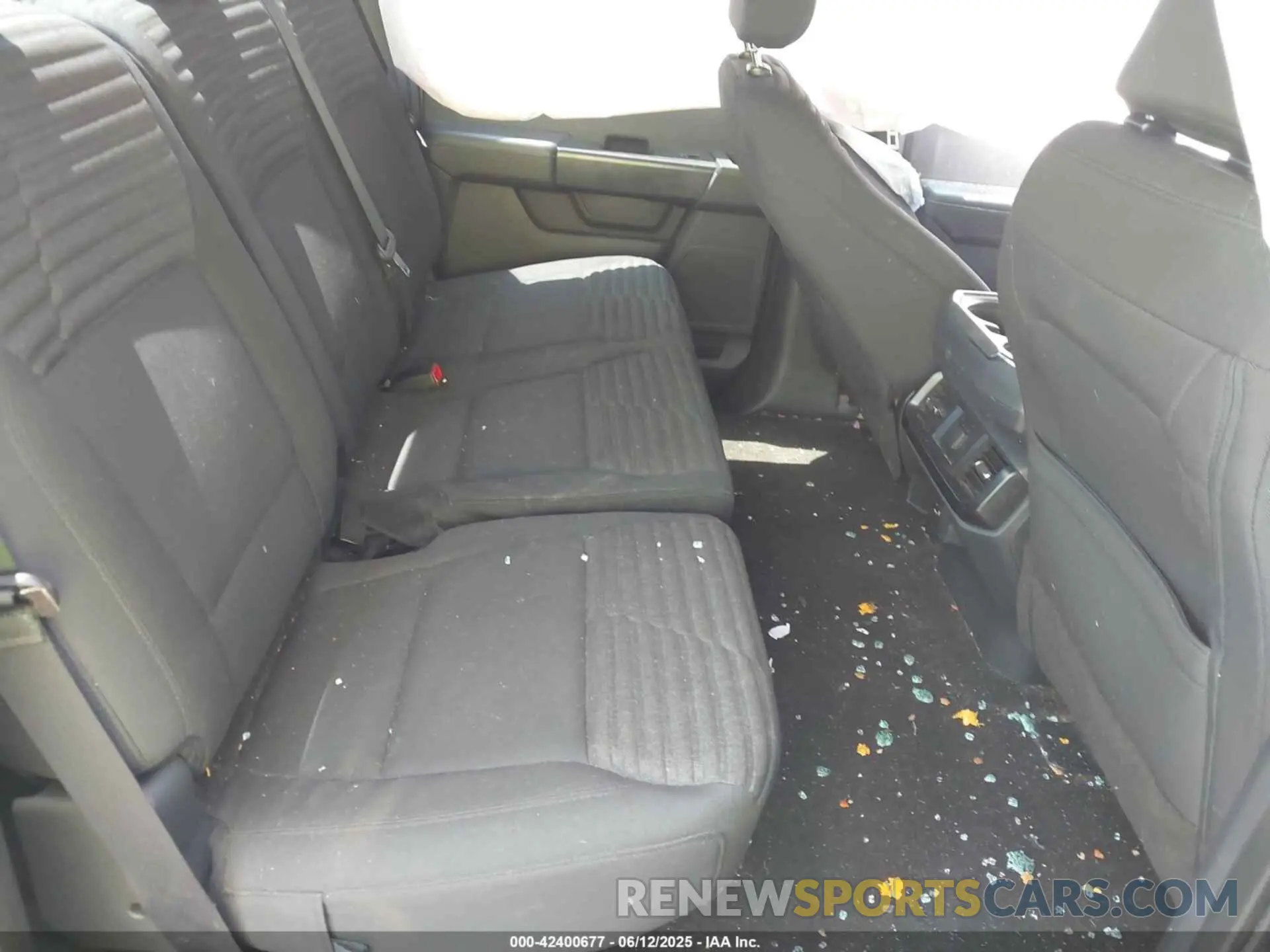 8 Photograph of a damaged car 1FTEW1EP2PKD29684 FORD F-150 2023