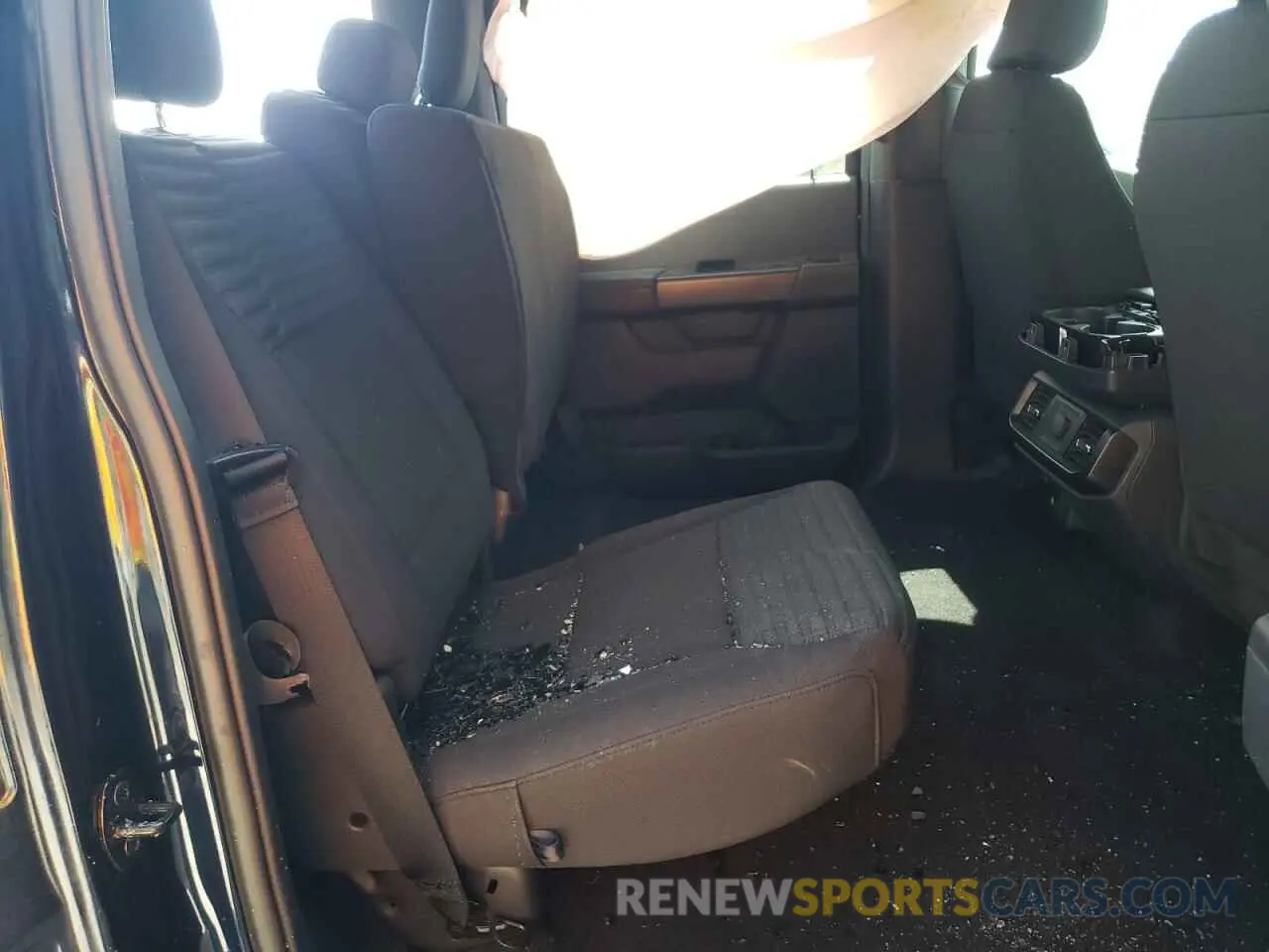 10 Photograph of a damaged car 1FTEW1EP3PKE56671 FORD F-150 2023