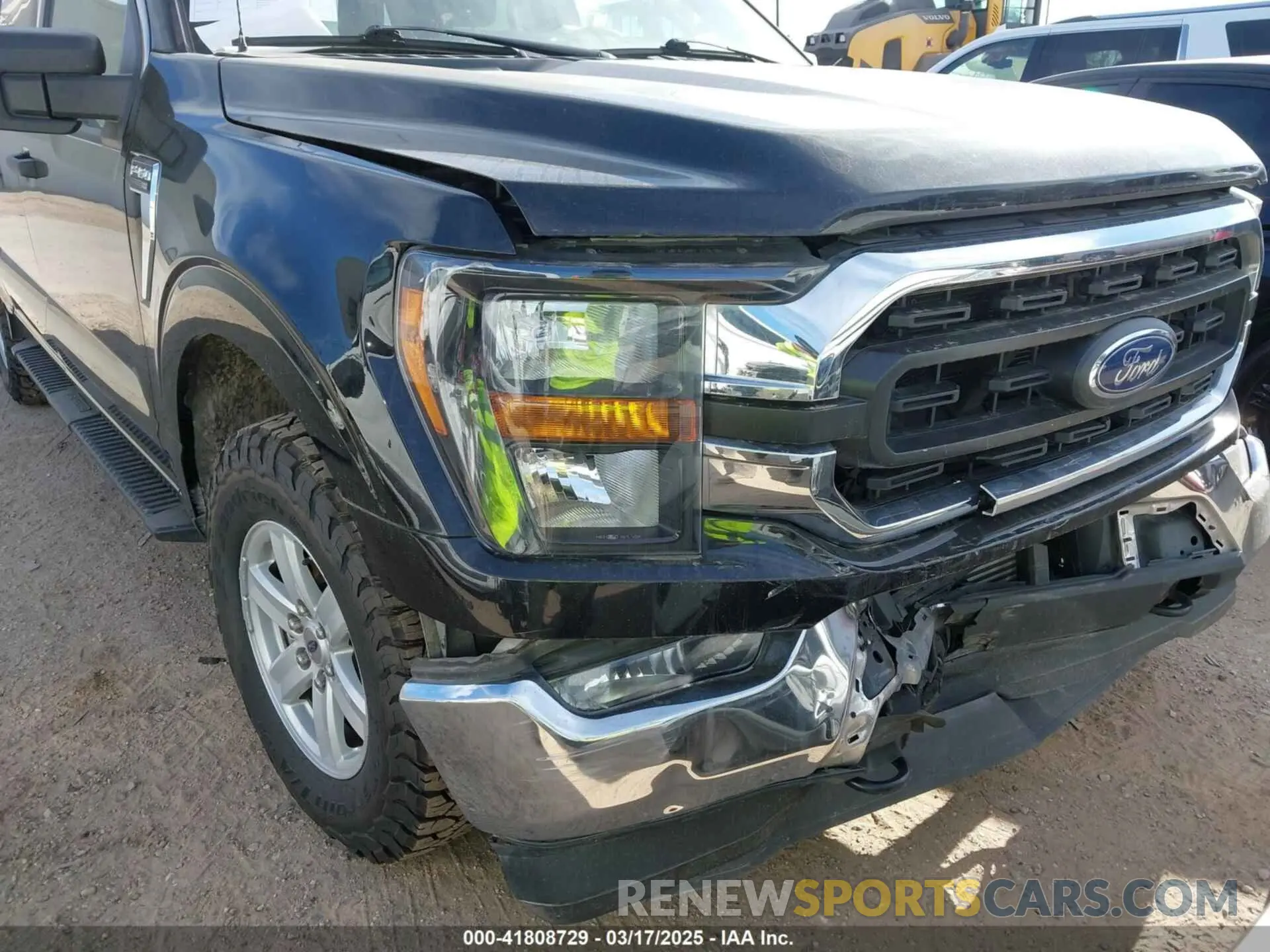 17 Photograph of a damaged car 1FTEW1EP6PFA88804 FORD F-150 2023