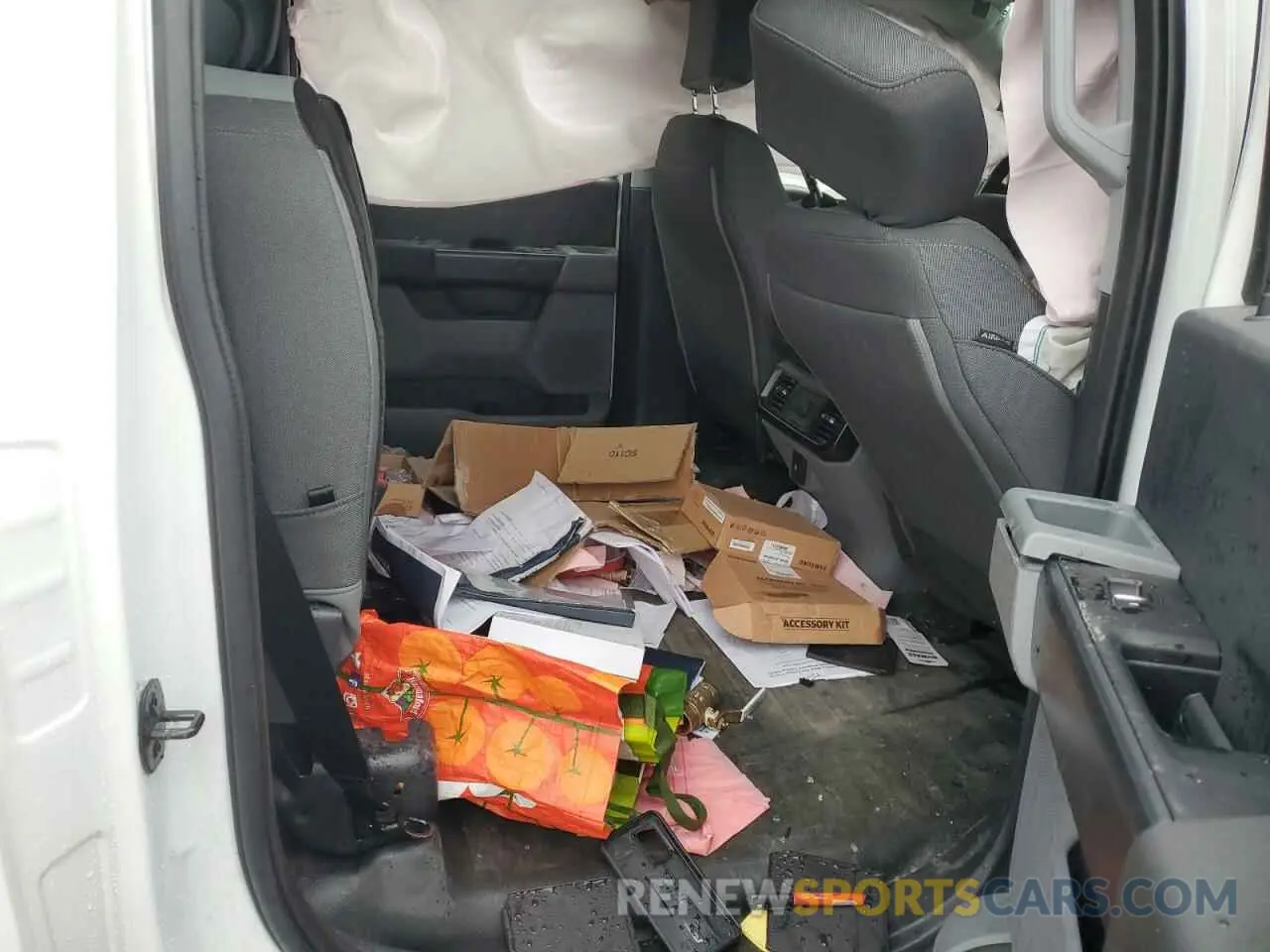 10 Photograph of a damaged car 1FTEW1EP6PFB85808 FORD F-150 2023