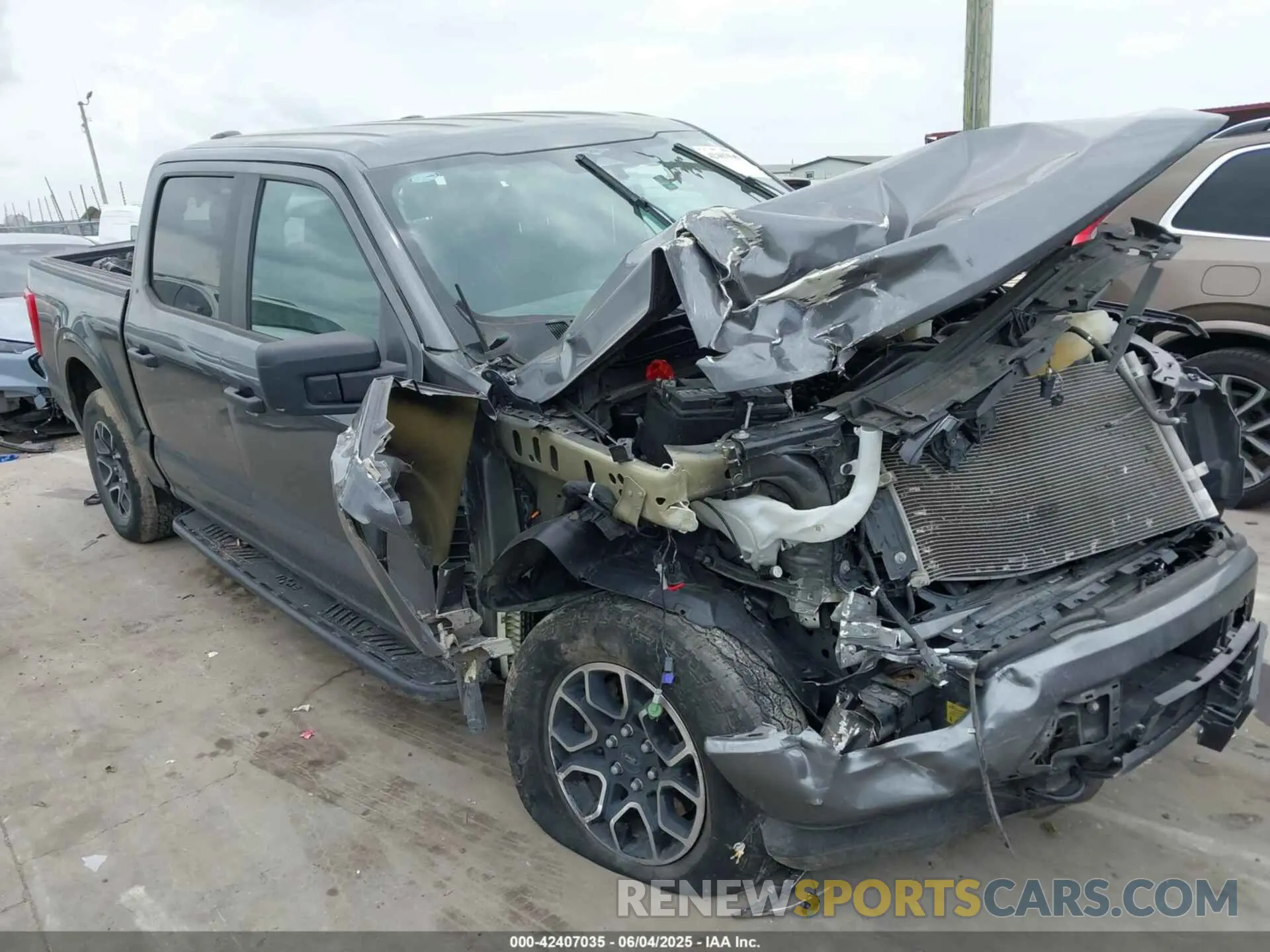 1 Photograph of a damaged car 1FTEW1EP7PKD96880 FORD F-150 2023