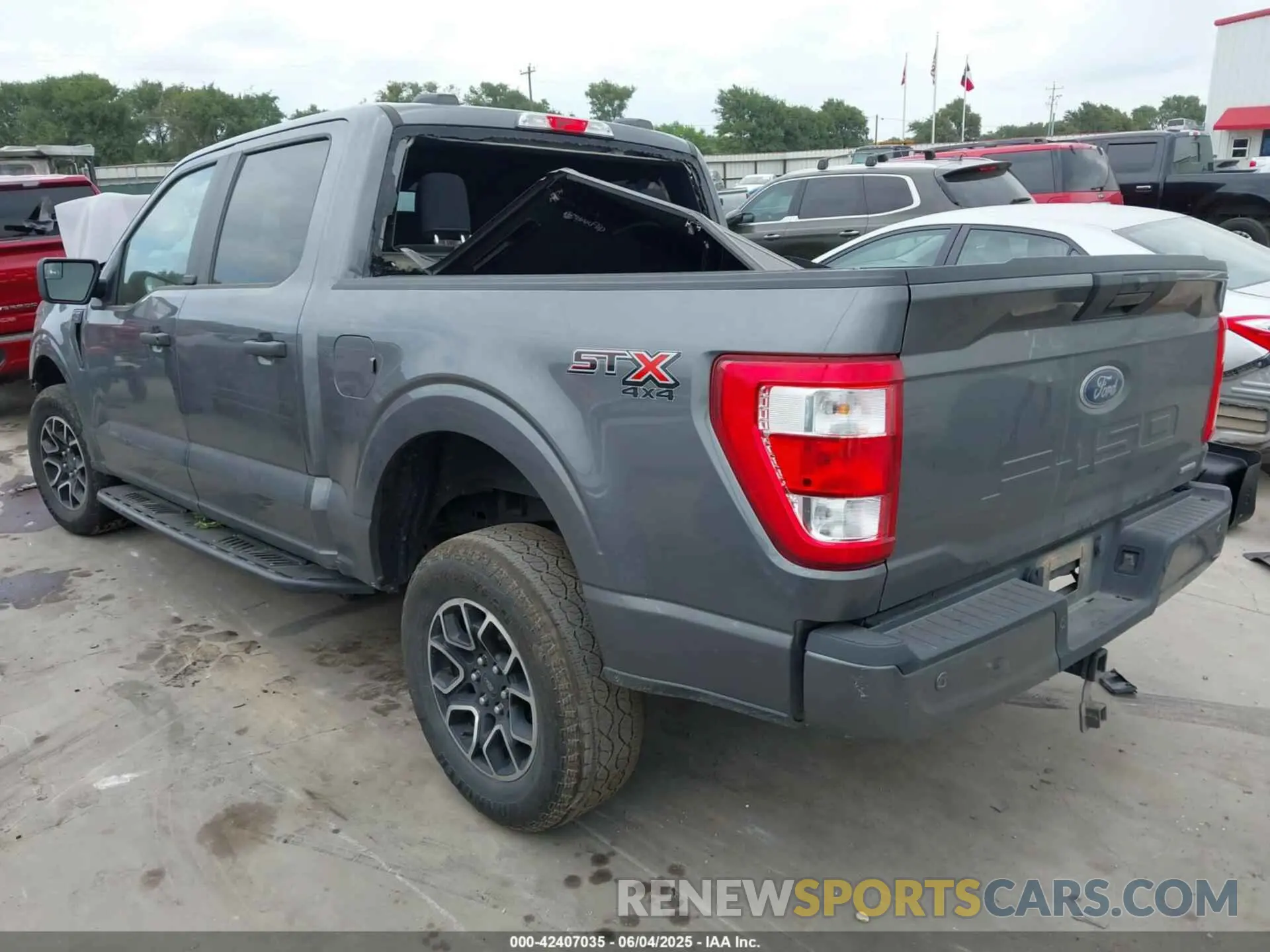 3 Photograph of a damaged car 1FTEW1EP7PKD96880 FORD F-150 2023