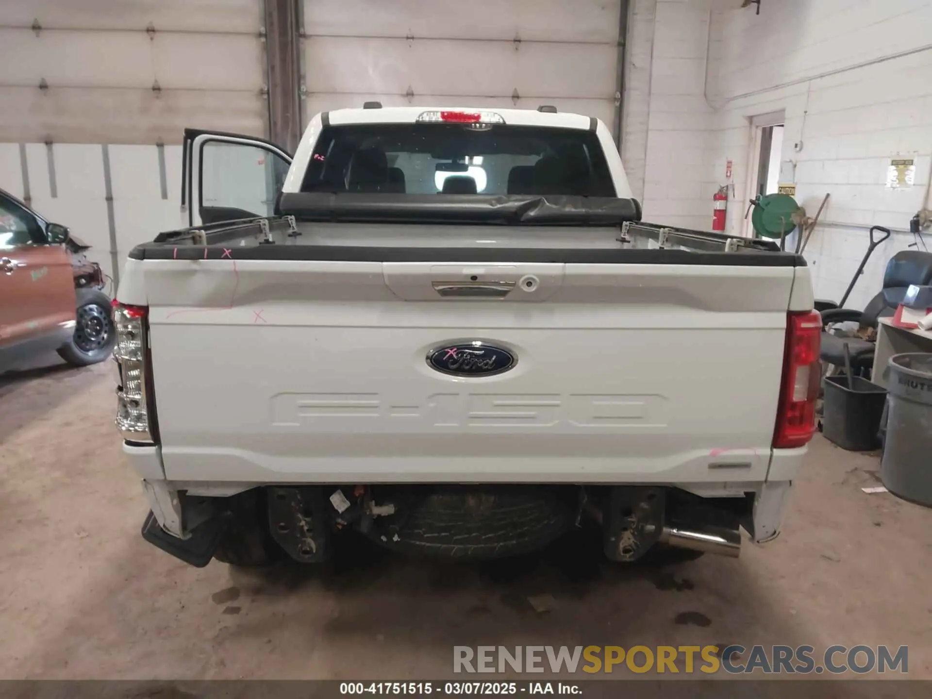 17 Photograph of a damaged car 1FTEW1EP8PFC03158 FORD F-150 2023