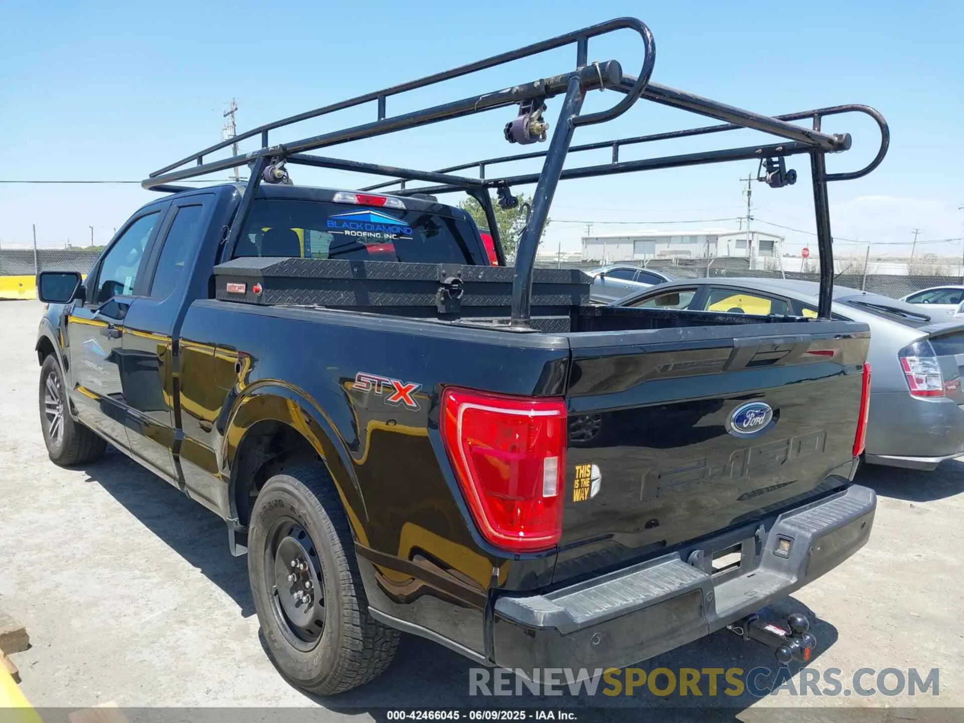 3 Photograph of a damaged car 1FTEX1C55PKE05056 FORD F-150 2023