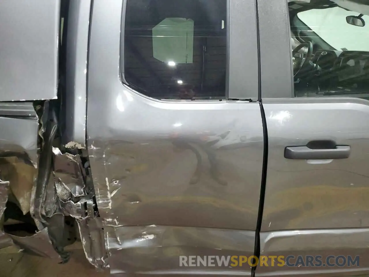 10 Photograph of a damaged car 1FTEX1EP1PFA80400 FORD F-150 2023