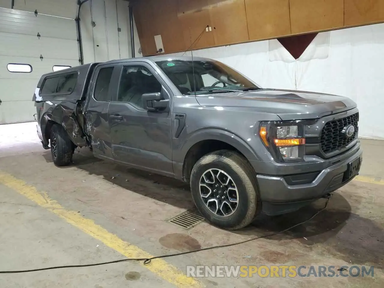 4 Photograph of a damaged car 1FTEX1EP1PFA80400 FORD F-150 2023