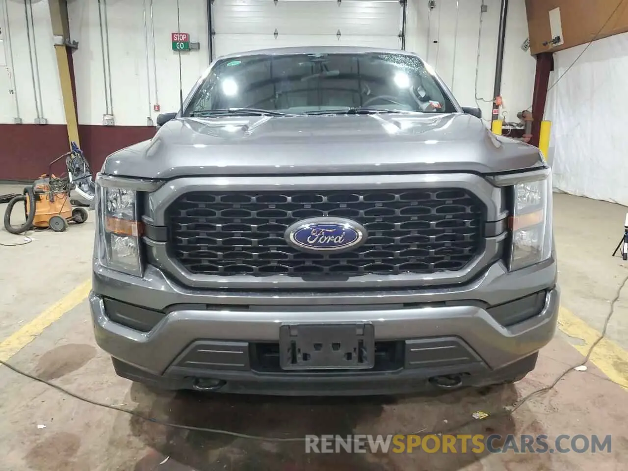 5 Photograph of a damaged car 1FTEX1EP1PFA80400 FORD F-150 2023