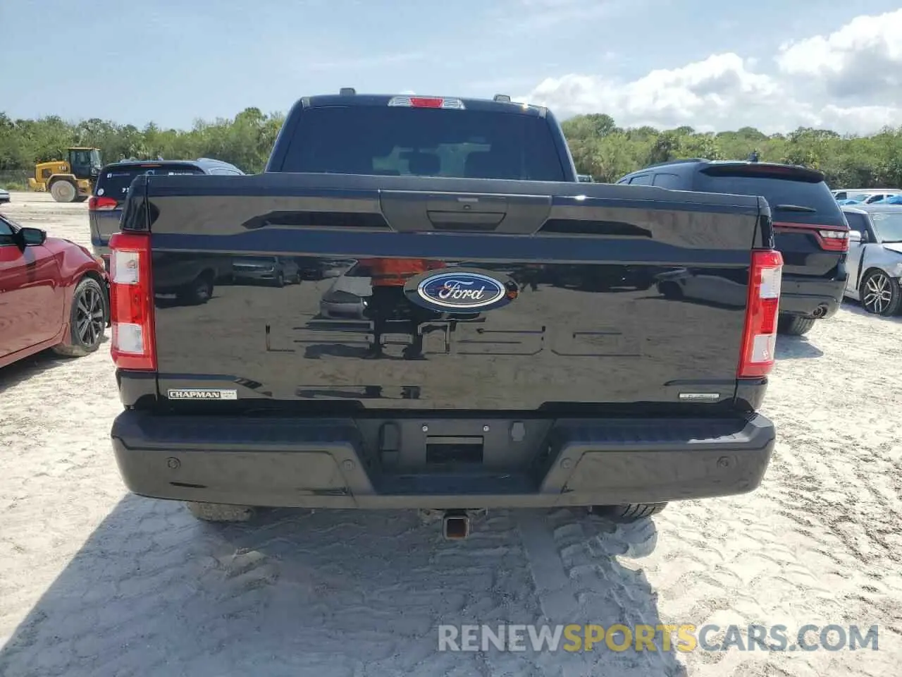 6 Photograph of a damaged car 1FTEX1EP1PFB25819 FORD F-150 2023