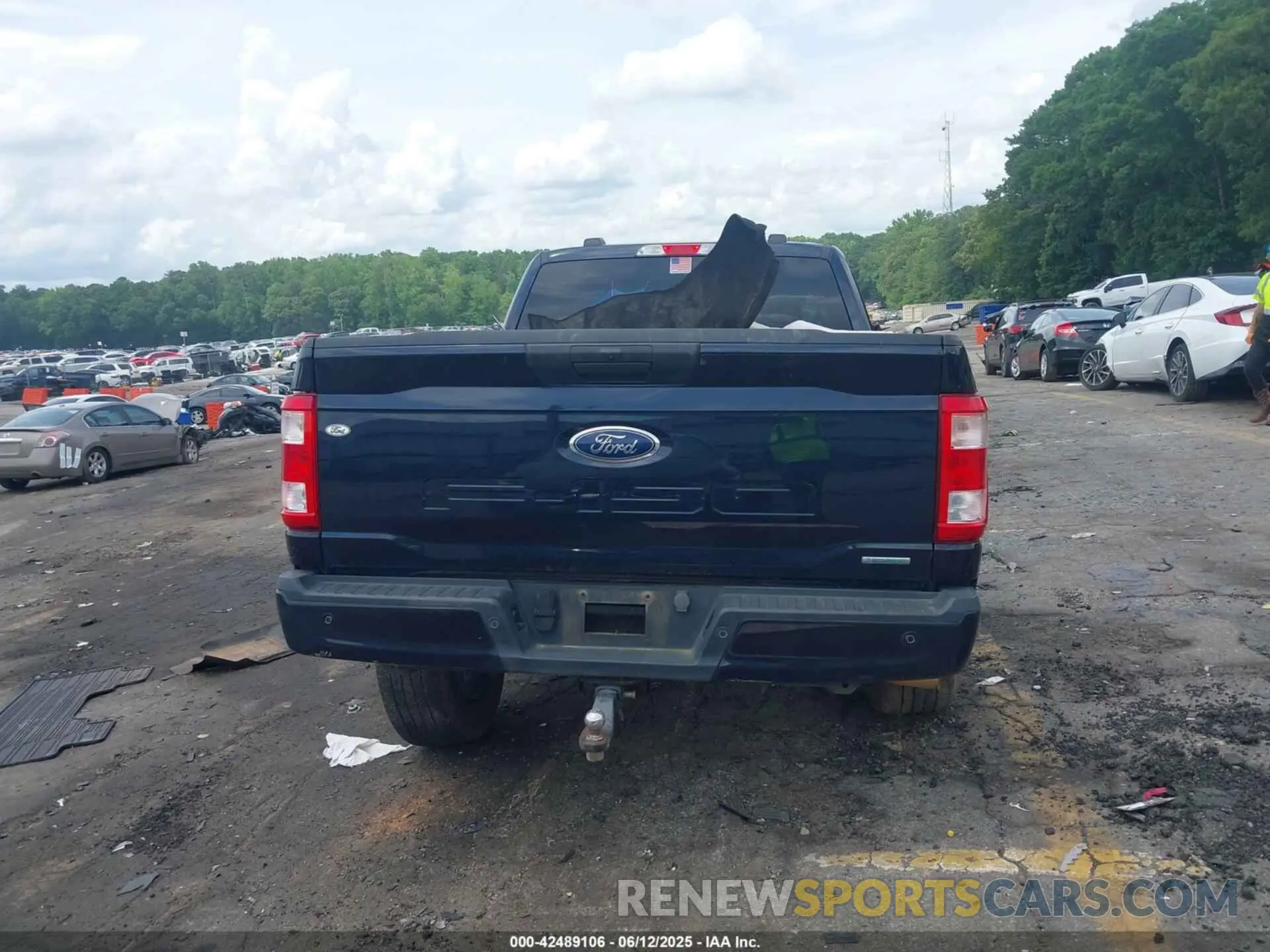 16 Photograph of a damaged car 1FTEX1EP6PKD76522 FORD F-150 2023