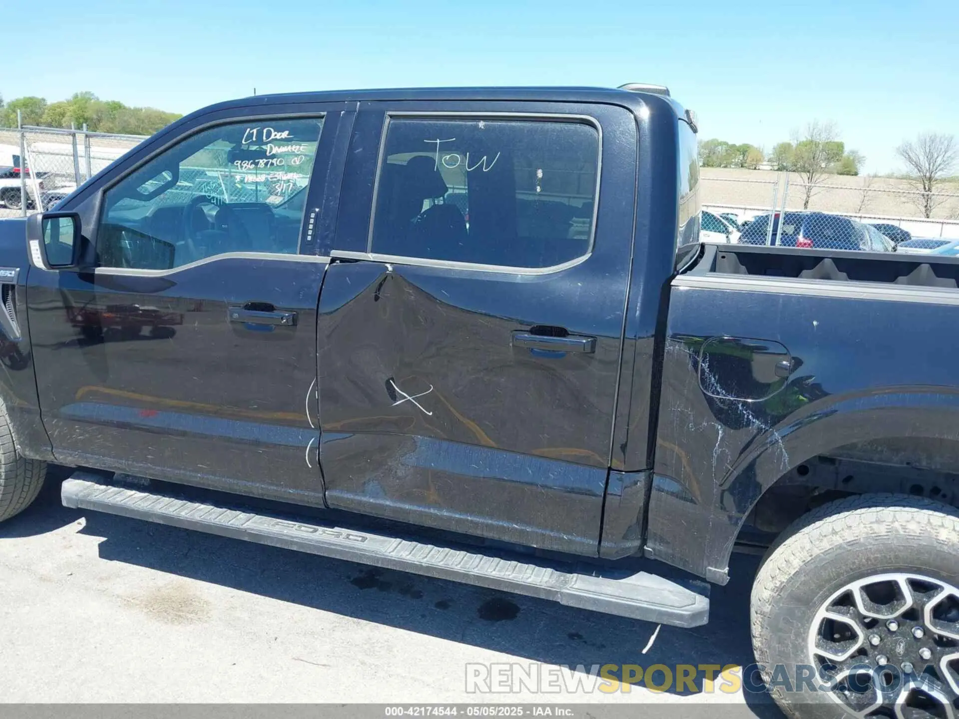 18 Photograph of a damaged car 1FTFW1E50PFB73849 FORD F-150 2023