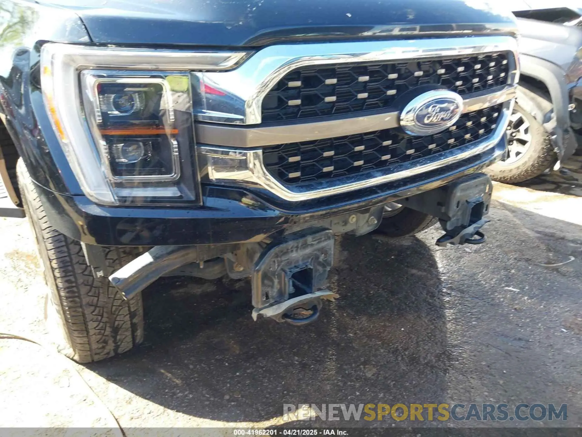 6 Photograph of a damaged car 1FTFW1E52PFA91010 FORD F-150 2023