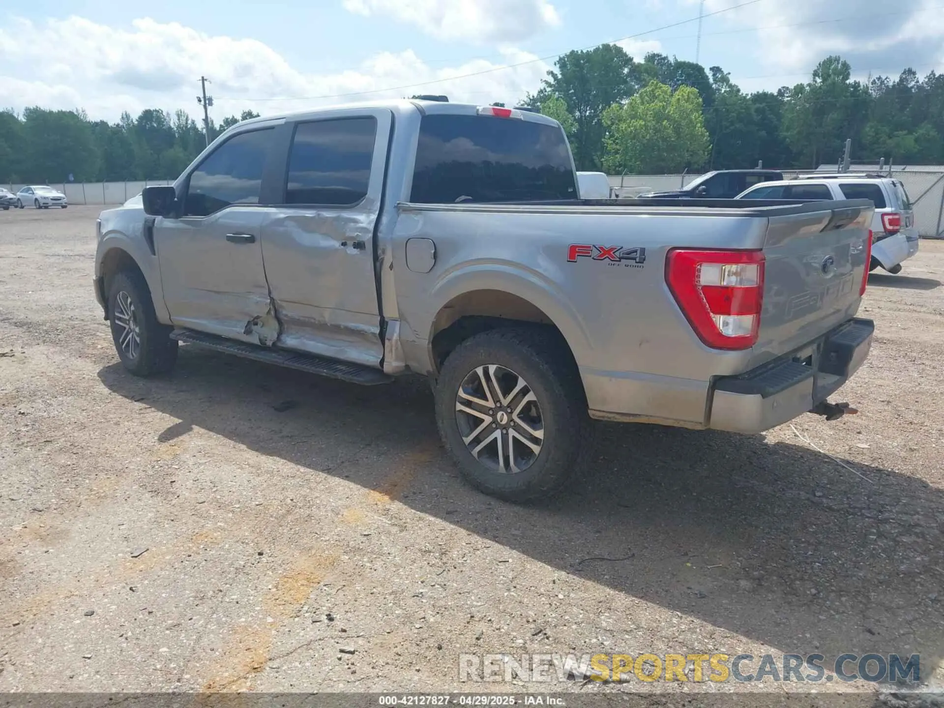 3 Photograph of a damaged car 1FTFW1E55PKE96110 FORD F-150 2023