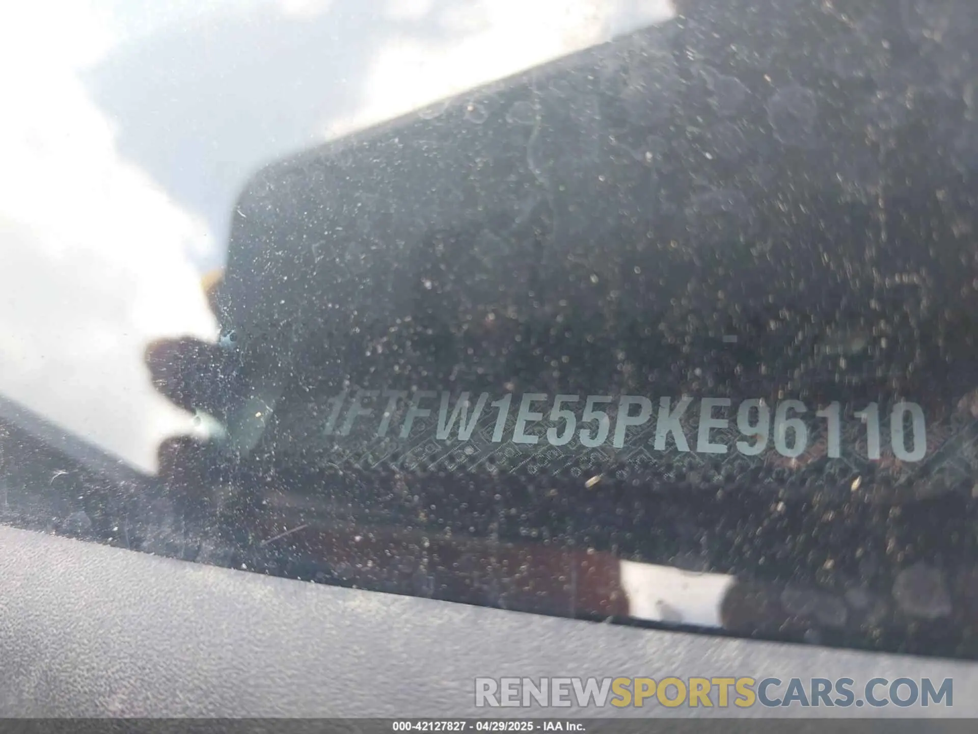 9 Photograph of a damaged car 1FTFW1E55PKE96110 FORD F-150 2023
