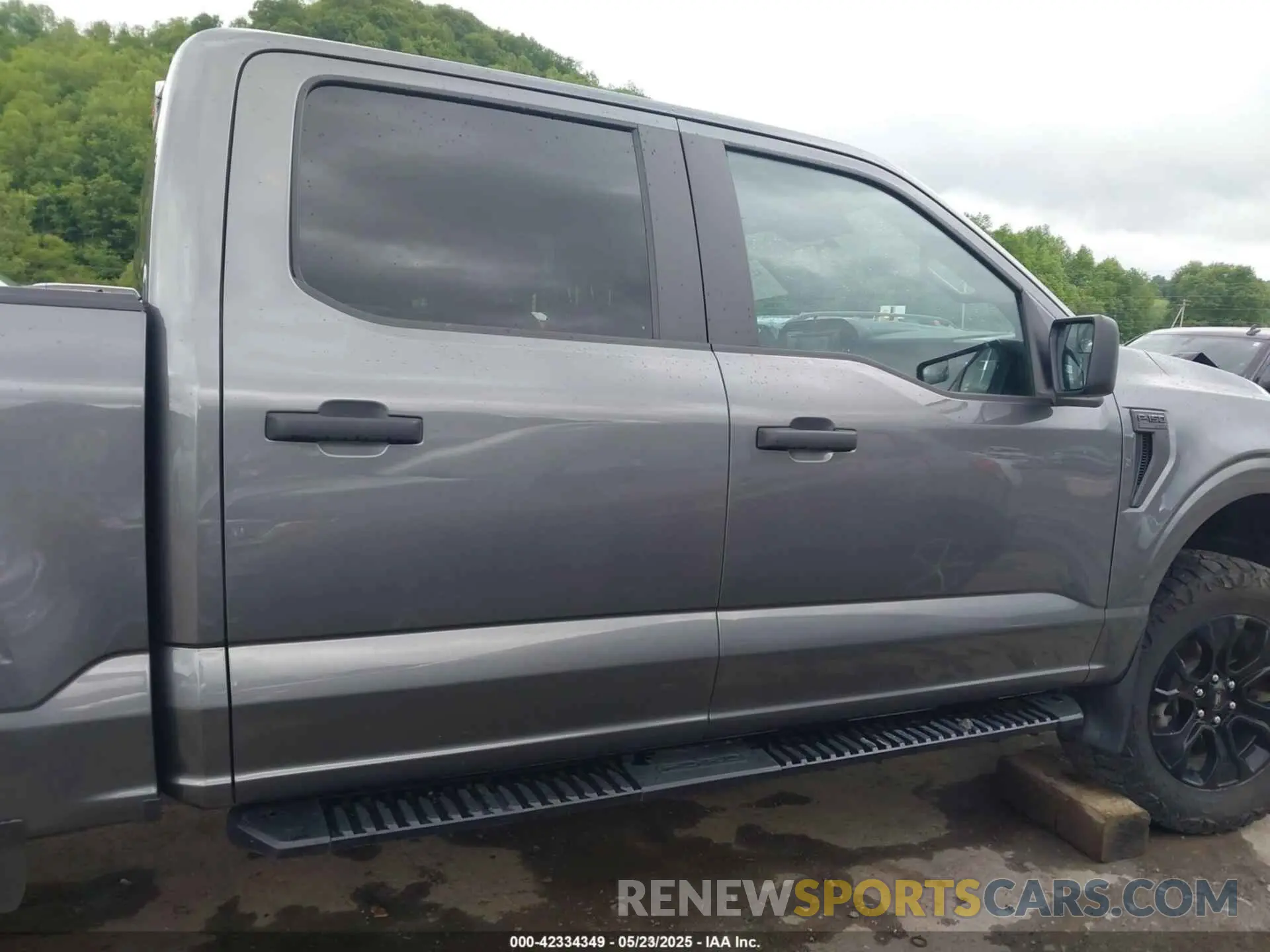 14 Photograph of a damaged car 1FTFW1E58PFA85521 FORD F-150 2023