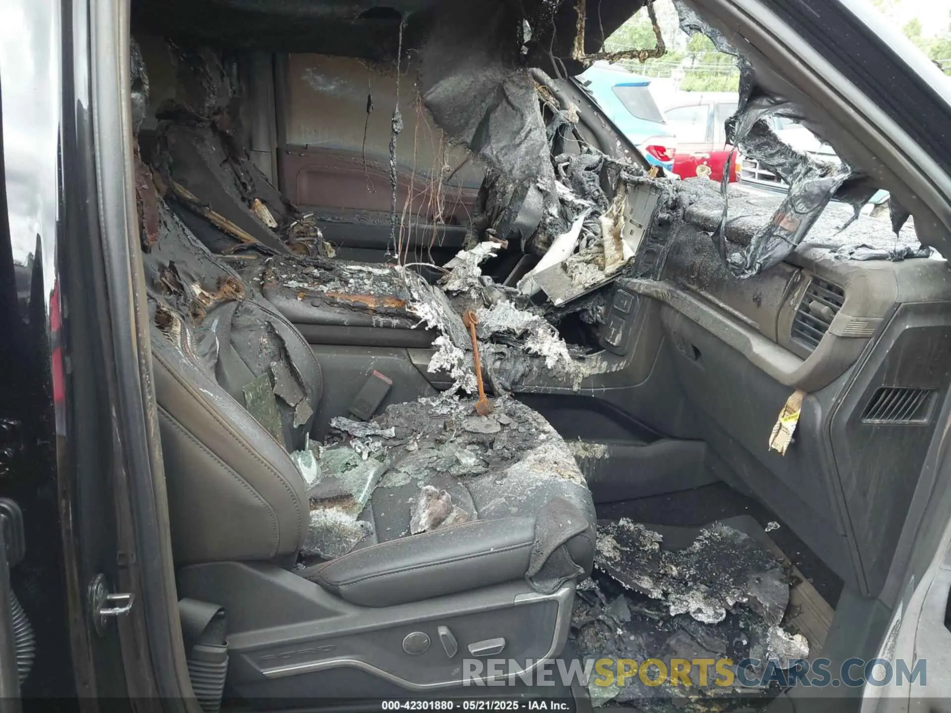 5 Photograph of a damaged car 1FTFW1E58PFB13849 FORD F-150 2023