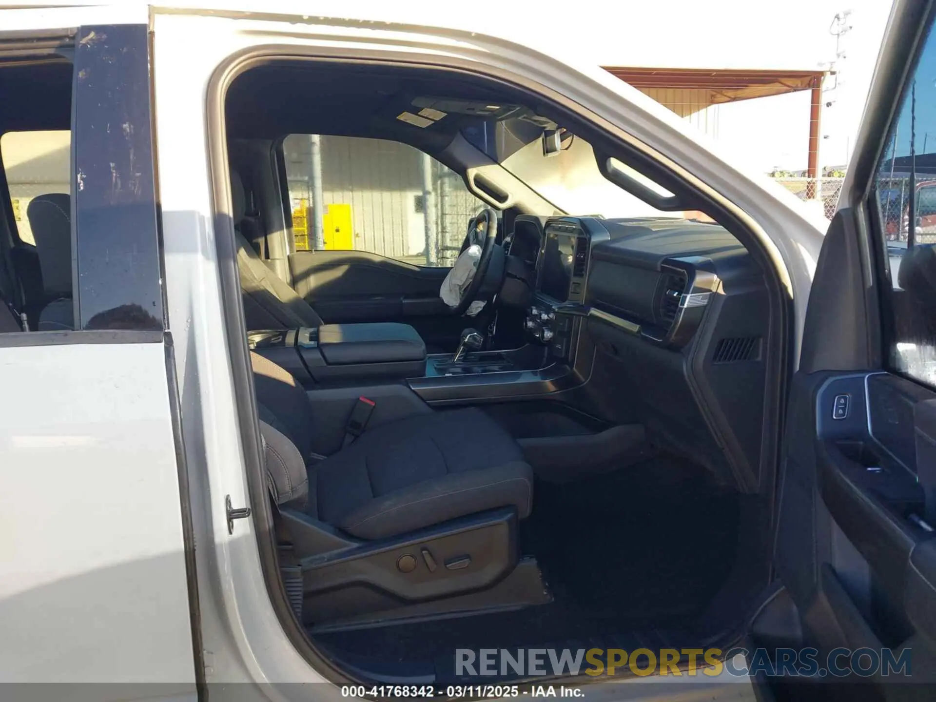 5 Photograph of a damaged car 1FTFW1E58PFB33406 FORD F-150 2023
