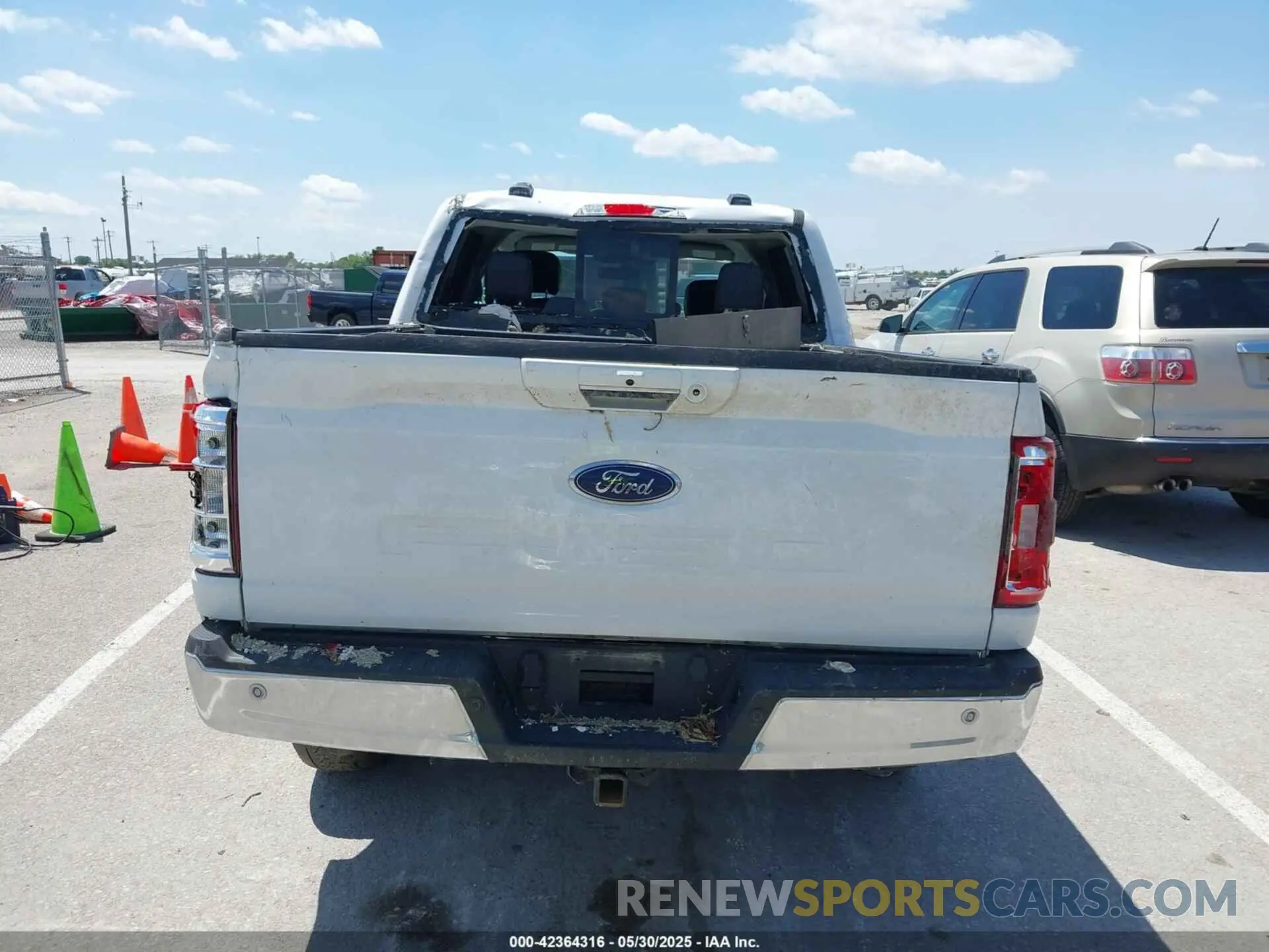16 Photograph of a damaged car 1FTFW1E58PKF17127 FORD F-150 2023