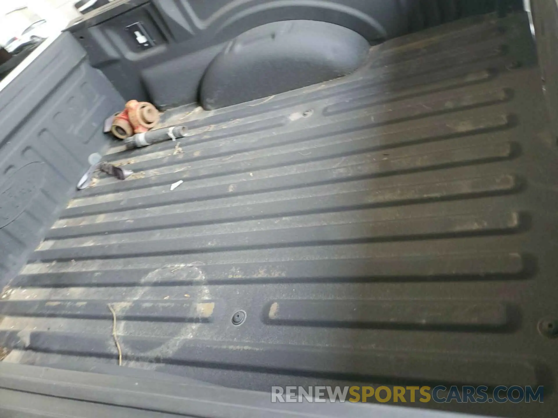17 Photograph of a damaged car 1FTFW1E59PFB50554 FORD F-150 2023
