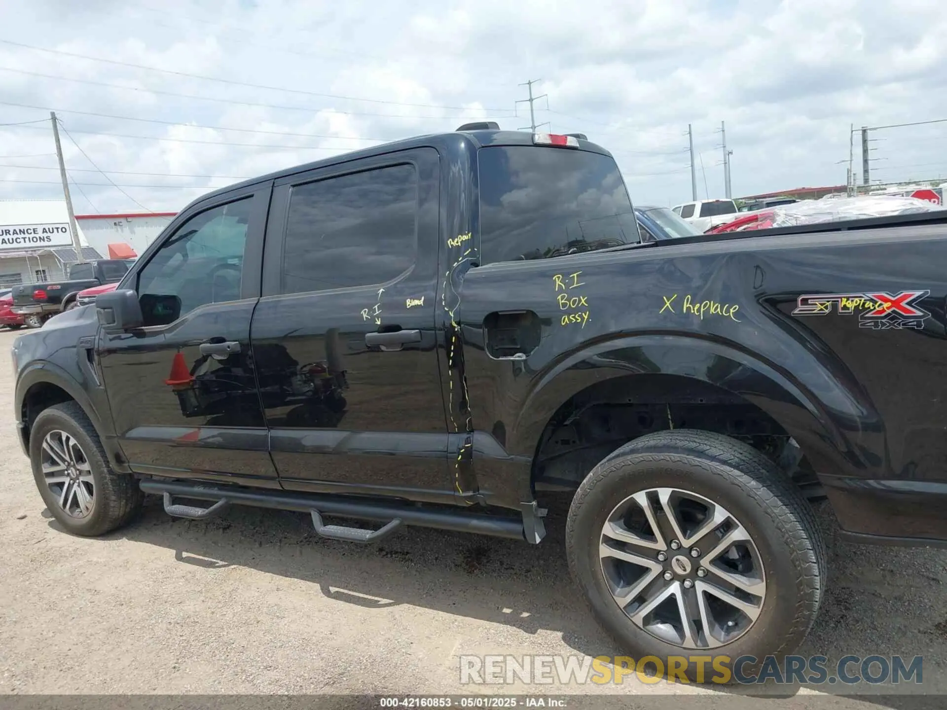 14 Photograph of a damaged car 1FTFW1E59PKD27191 FORD F-150 2023
