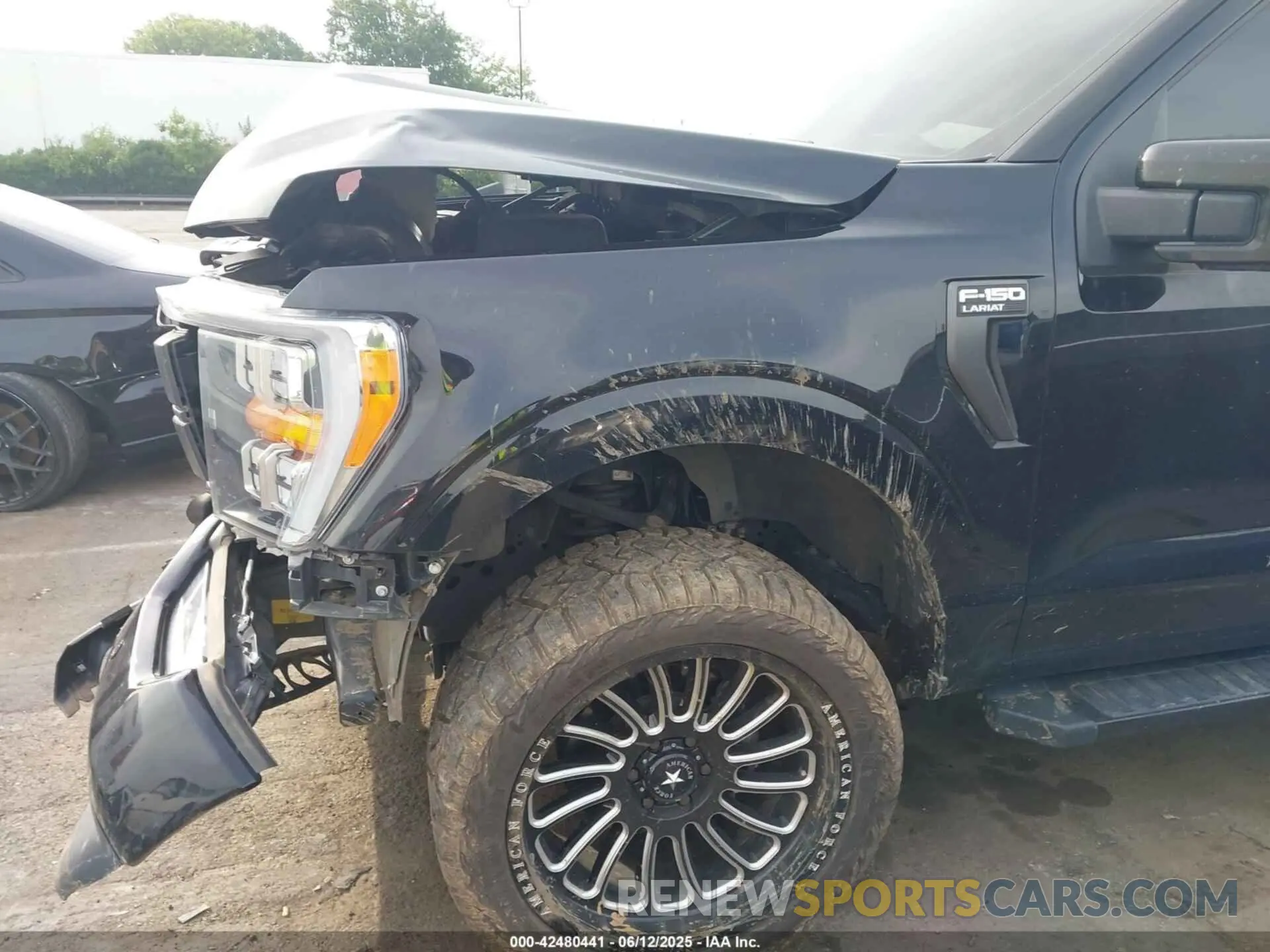 19 Photograph of a damaged car 1FTFW1E5XPFA81258 FORD F-150 2023