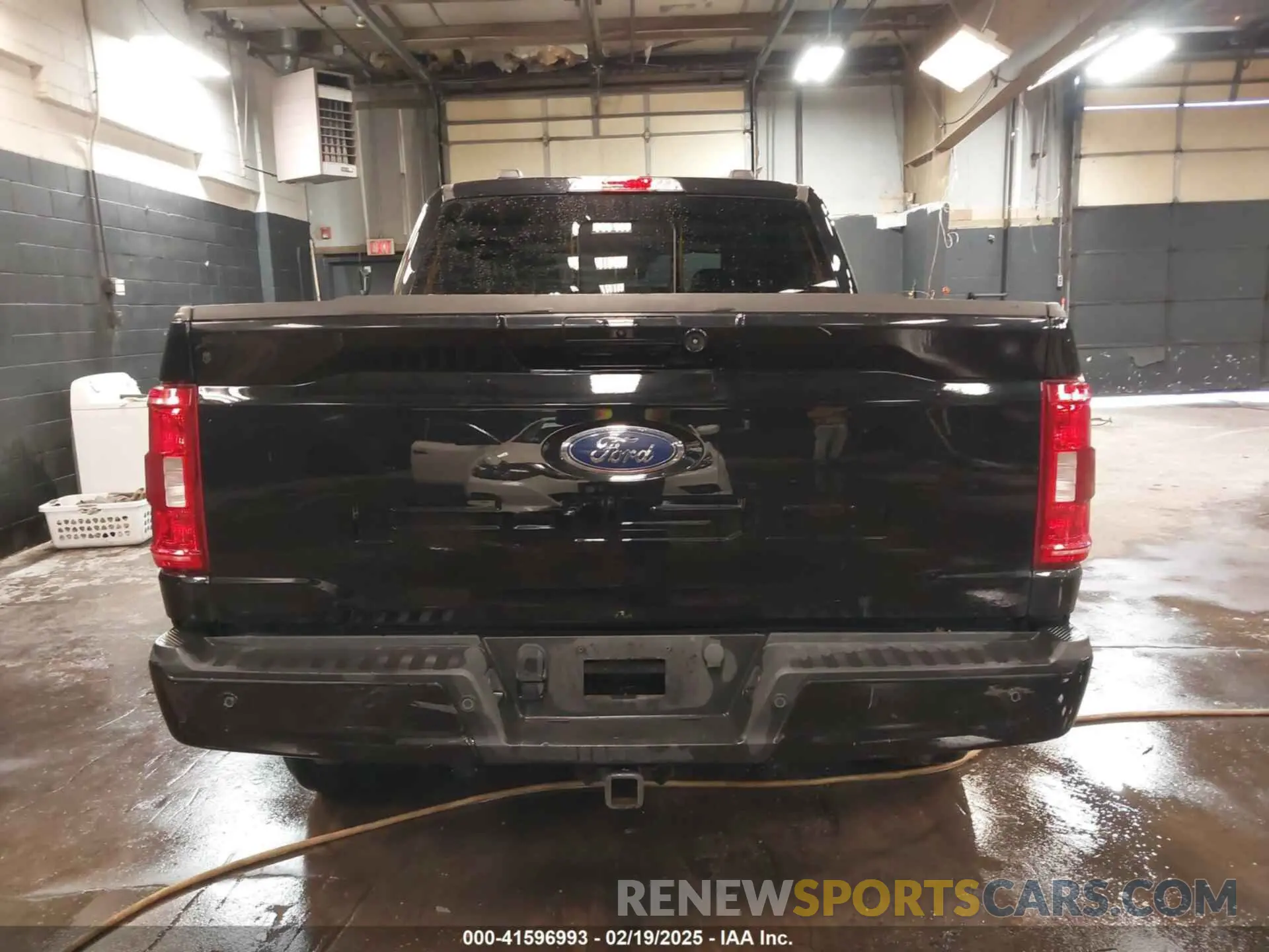 17 Photograph of a damaged car 1FTFW1E5XPKE80999 FORD F-150 2023