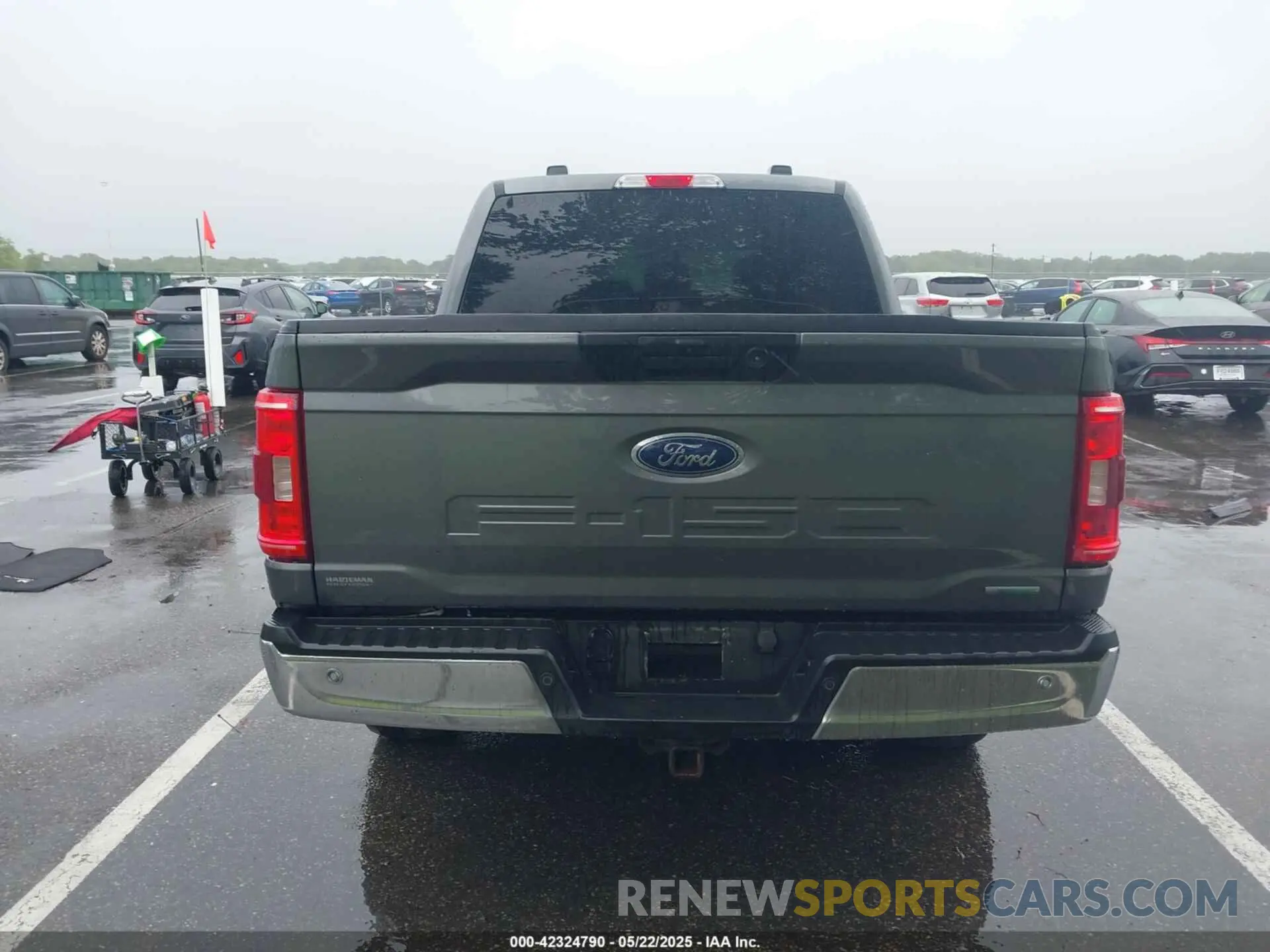 16 Photograph of a damaged car 1FTFW1E81PFB58299 FORD F-150 2023
