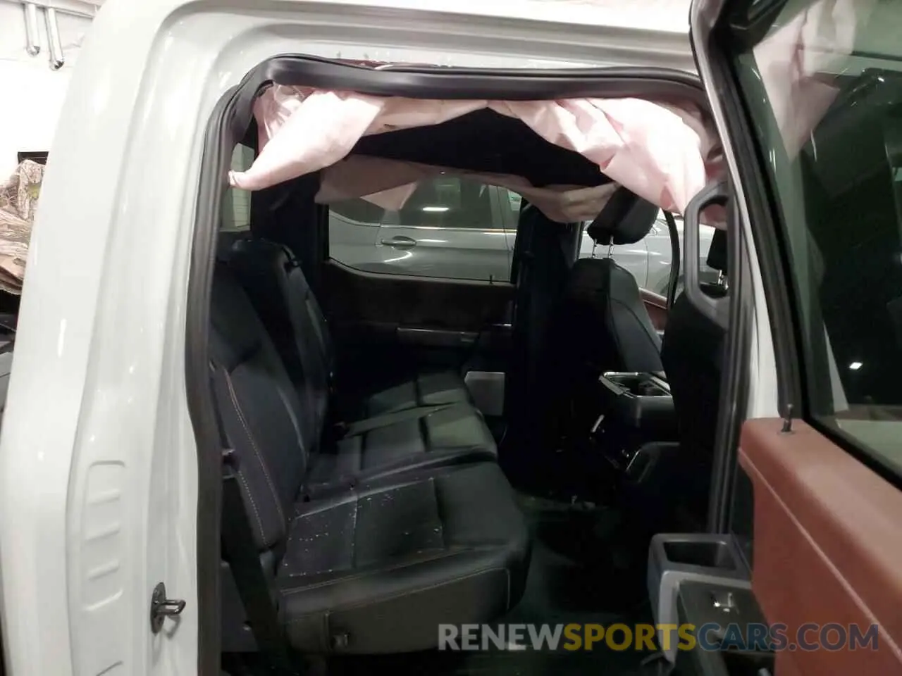 10 Photograph of a damaged car 1FTFW1E82PFC34533 FORD F-150 2023