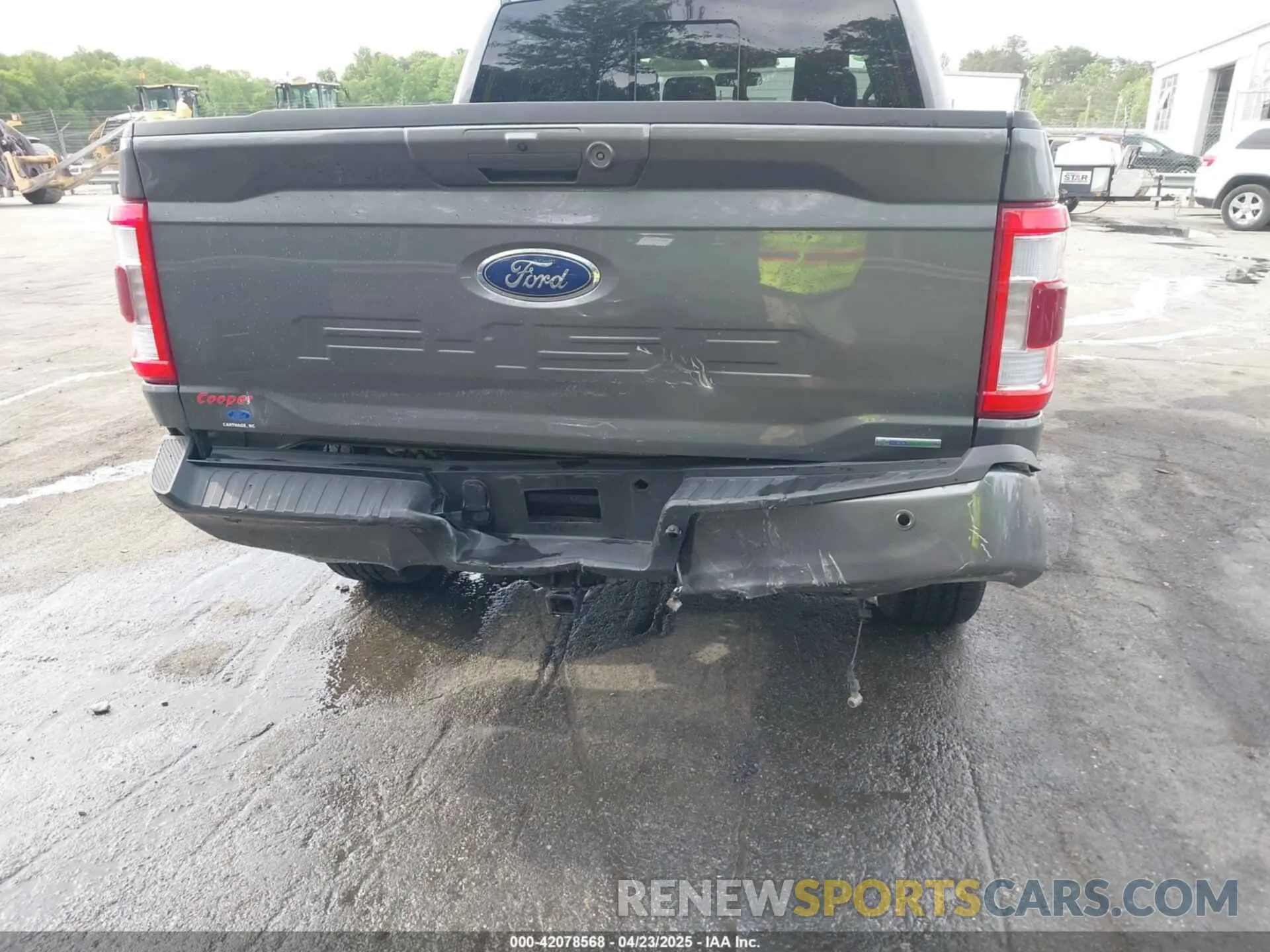 17 Photograph of a damaged car 1FTFW1E83PFD23141 FORD F-150 2023