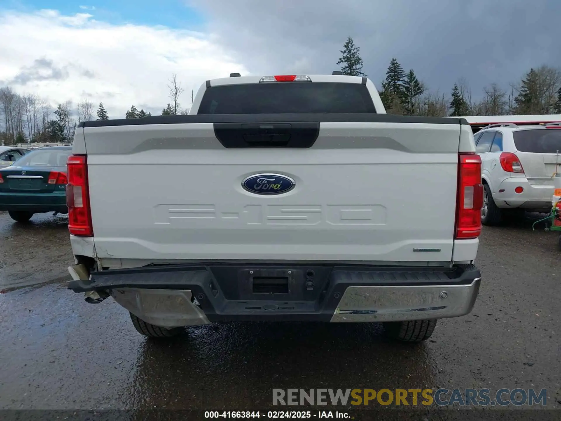 16 Photograph of a damaged car 1FTFW1E83PKF04778 FORD F-150 2023