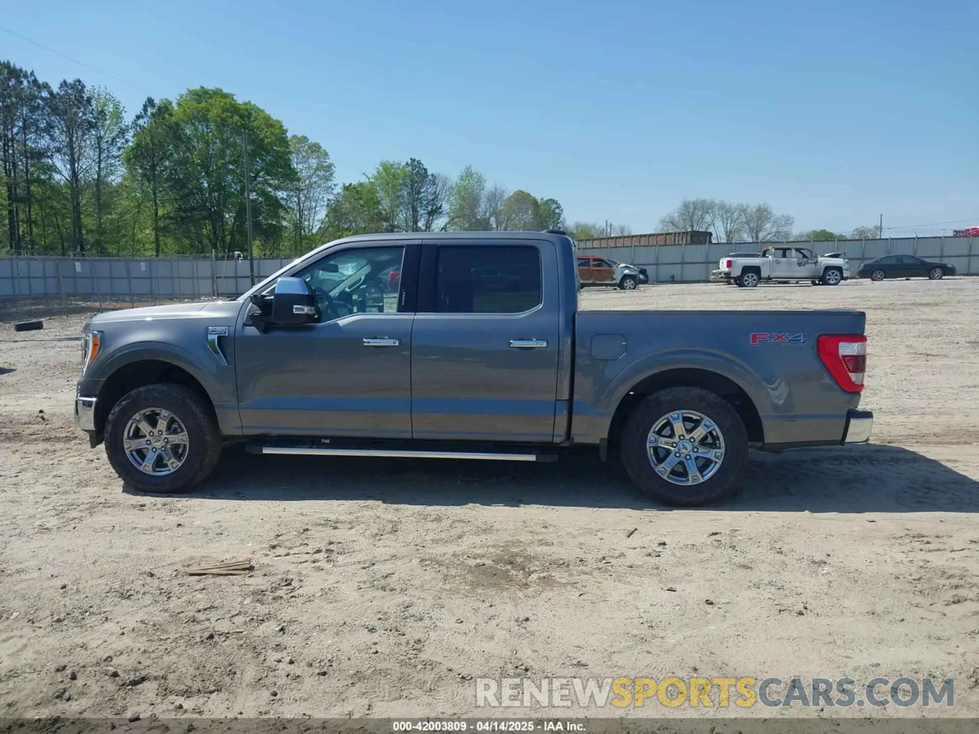 15 Photograph of a damaged car 1FTFW1E88PFC49568 FORD F-150 2023