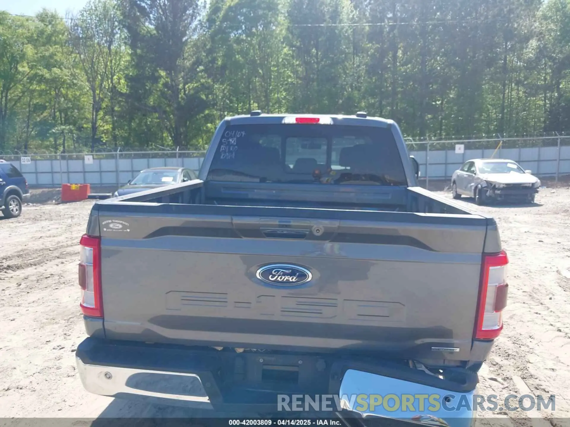 17 Photograph of a damaged car 1FTFW1E88PFC49568 FORD F-150 2023