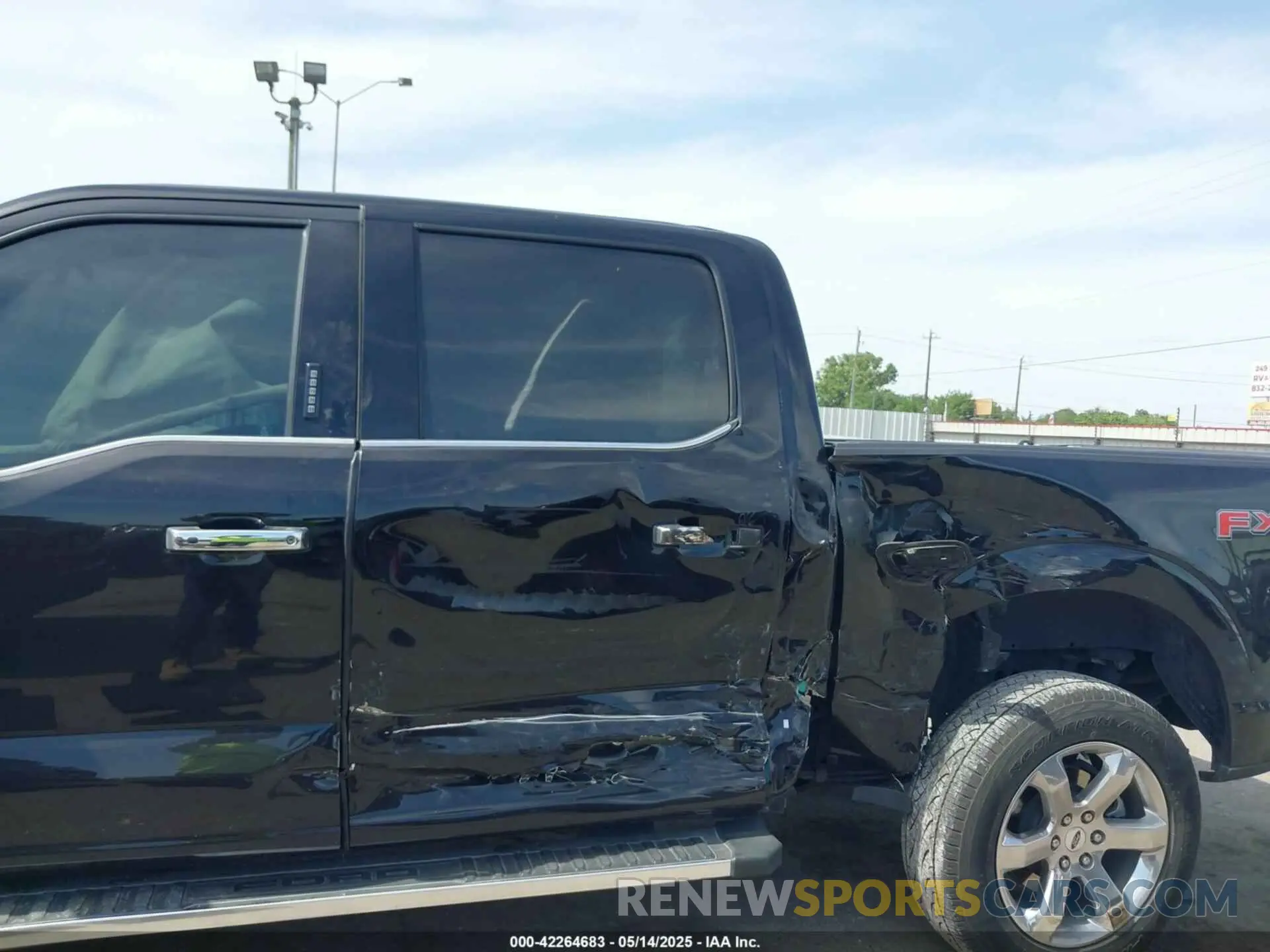6 Photograph of a damaged car 1FTFW1E88PKD58846 FORD F-150 2023