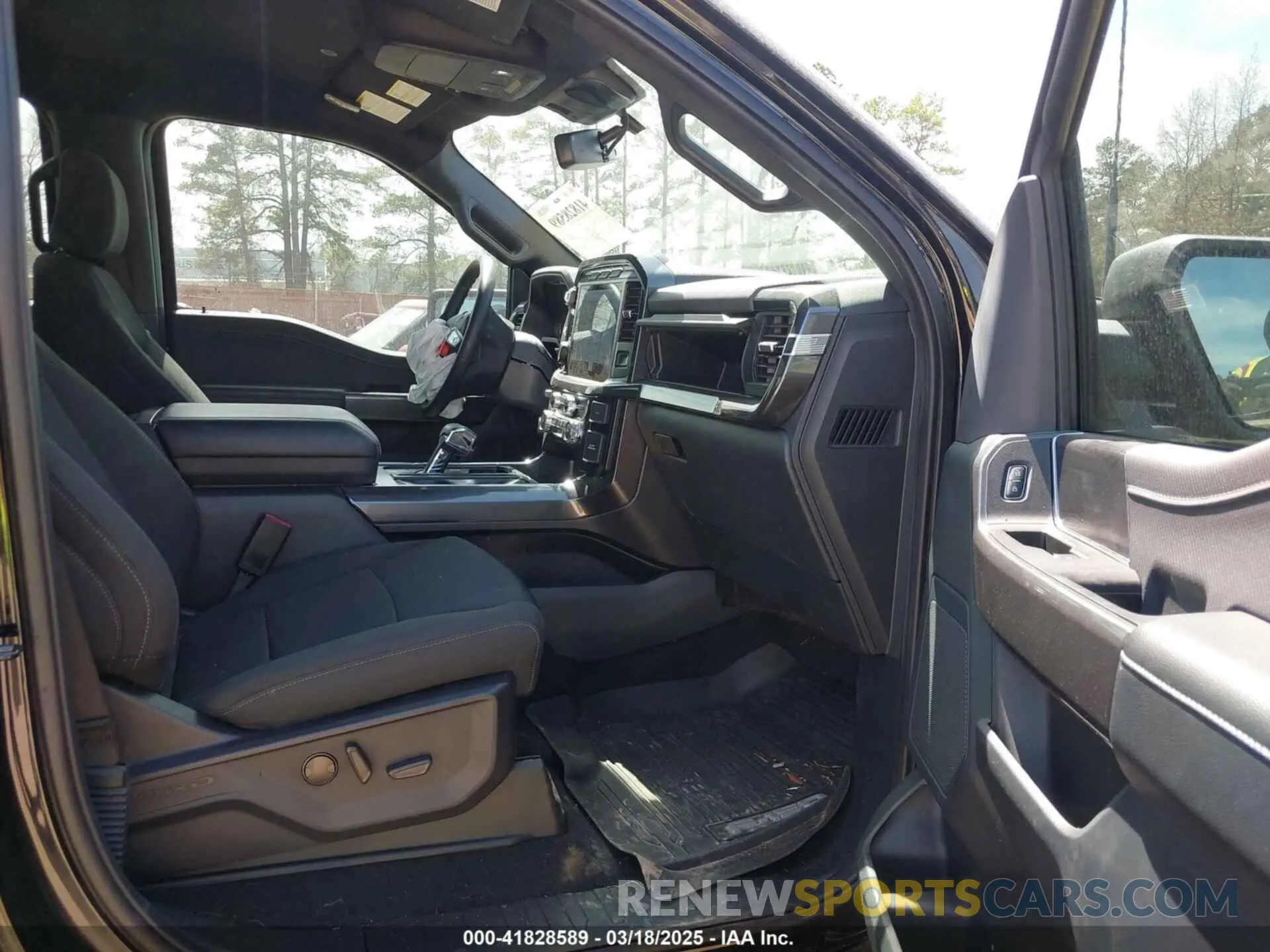 5 Photograph of a damaged car 1FTFW1E88PKG19831 FORD F-150 2023