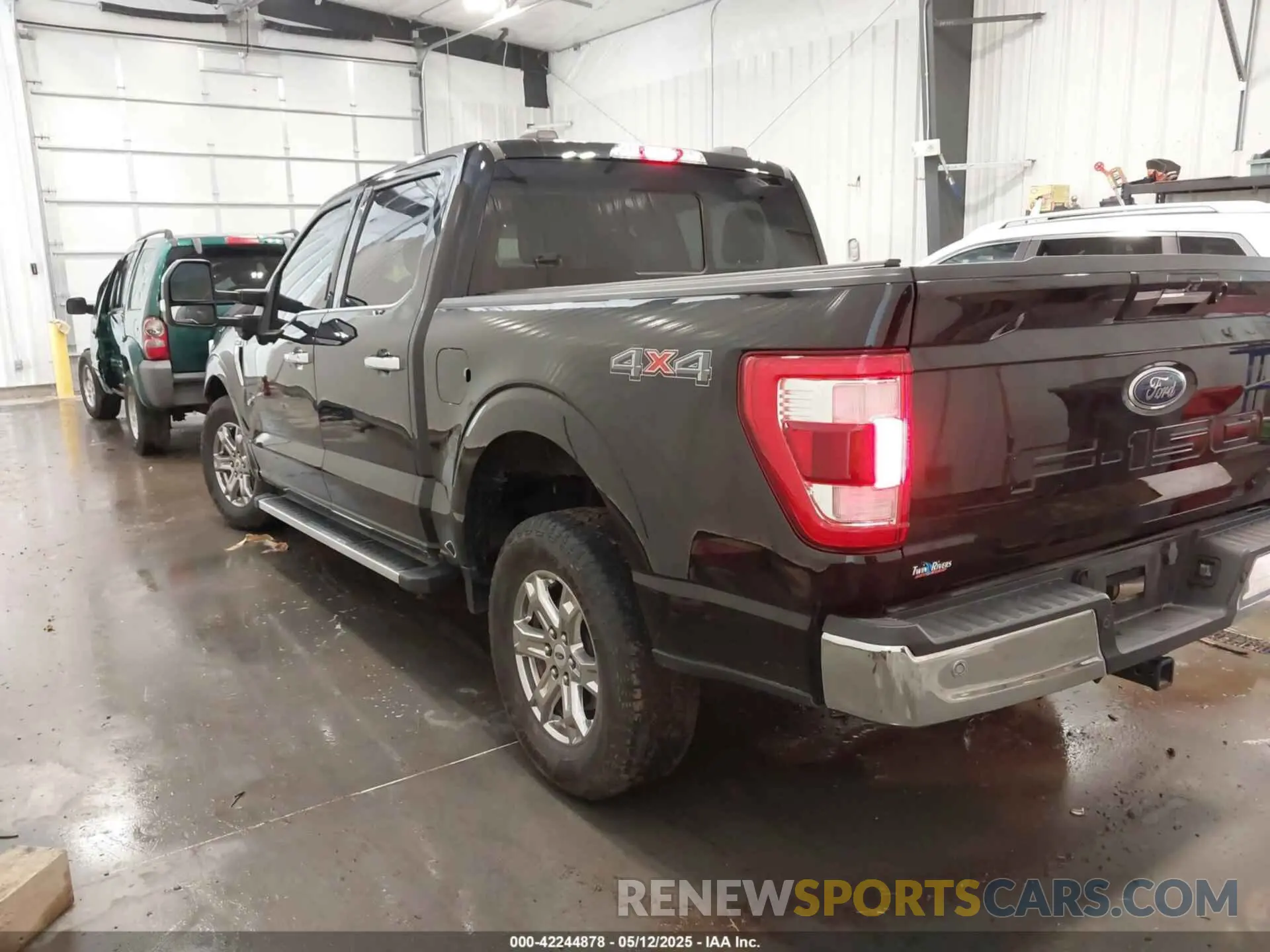 3 Photograph of a damaged car 1FTFW1E89PKF43469 FORD F-150 2023