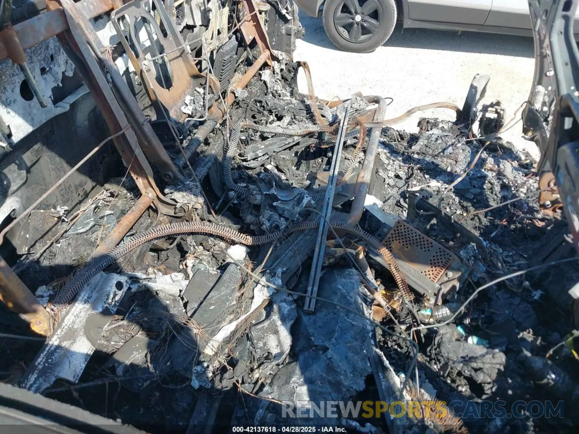 8 Photograph of a damaged car 1FTFW1E8XPFB61265 FORD F-150 2023