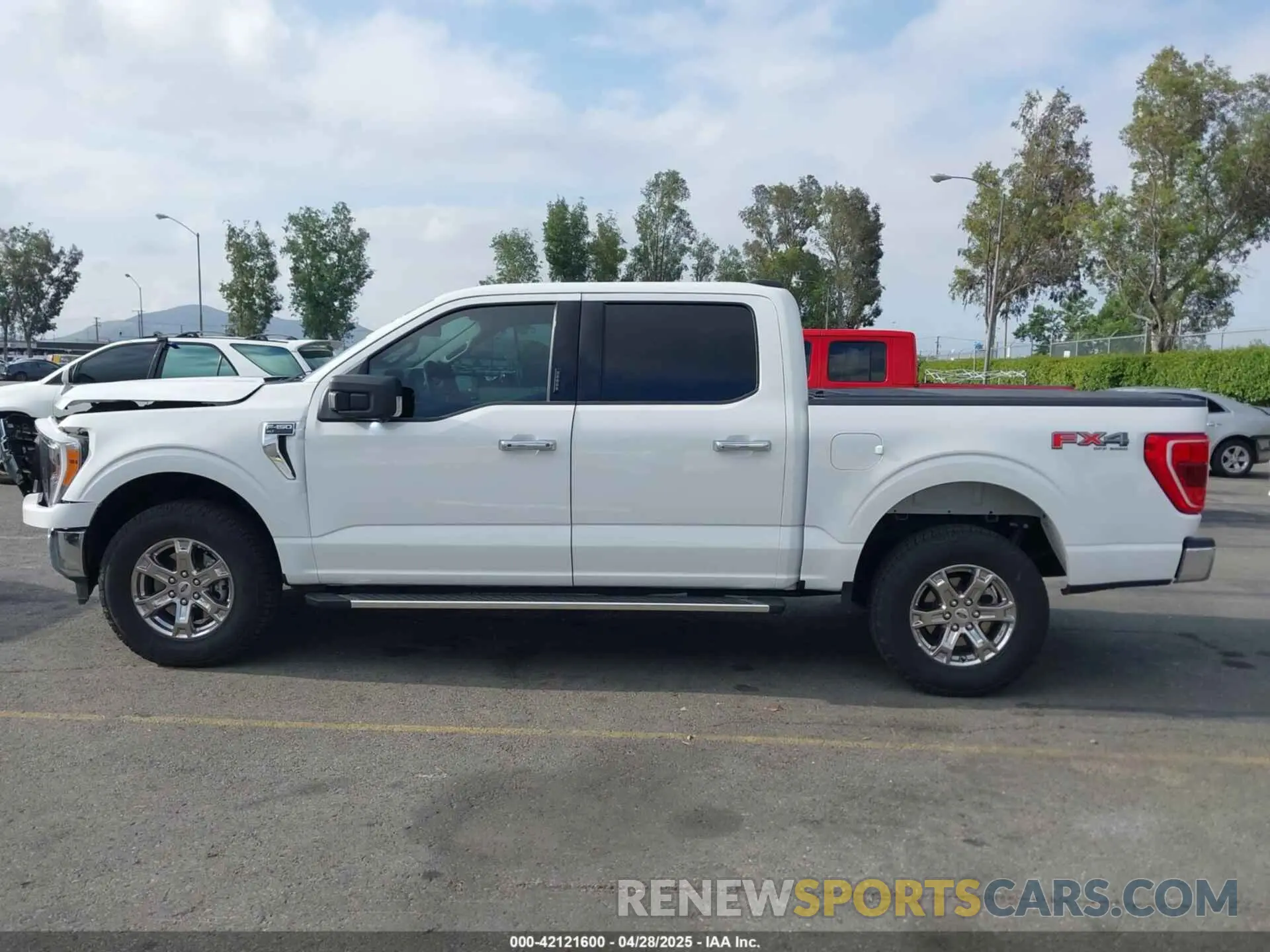 15 Photograph of a damaged car 1FTFW1E8XPKF87593 FORD F-150 2023