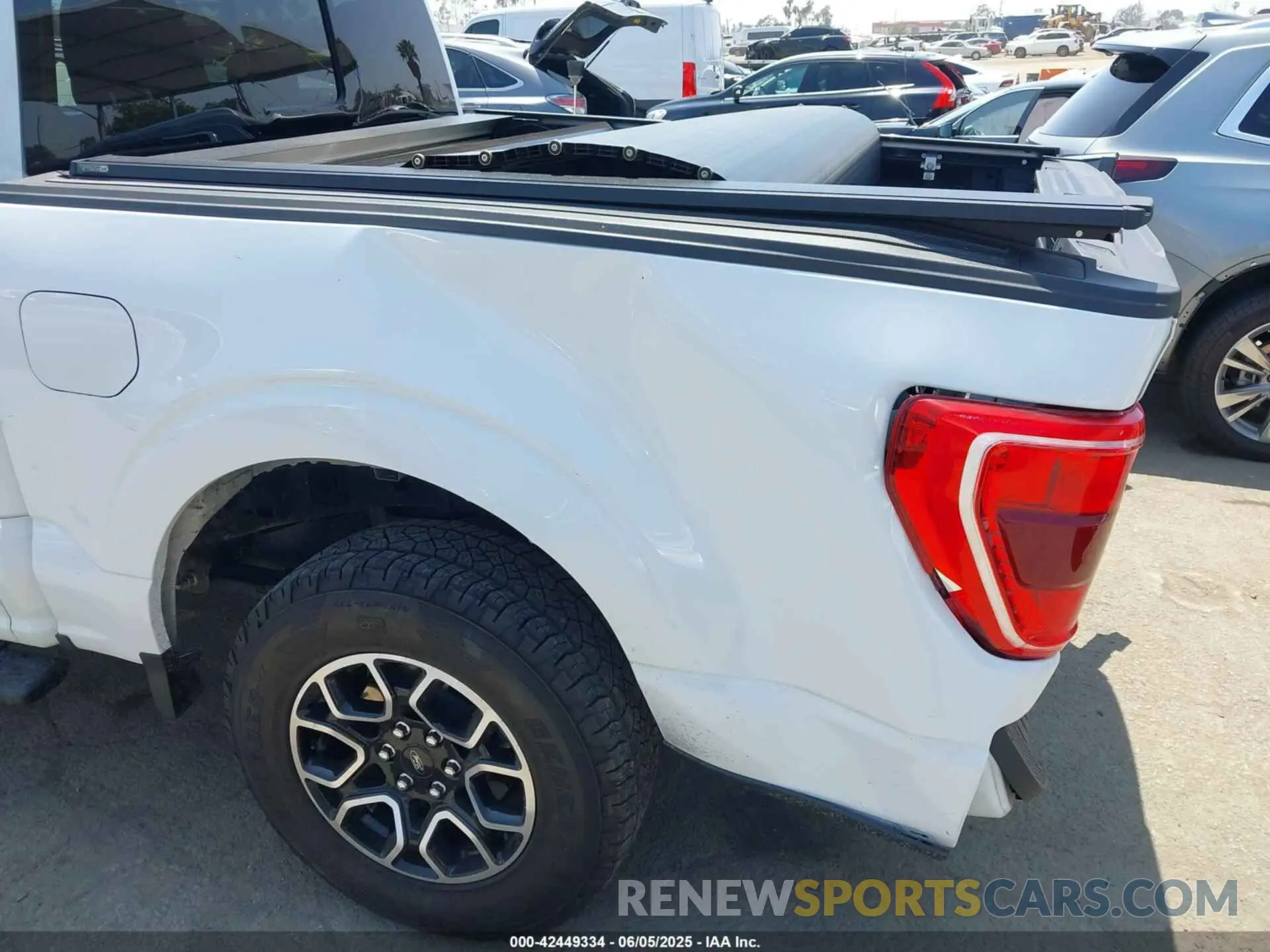 18 Photograph of a damaged car 1FTFW1ED0PFC02709 FORD F-150 2023