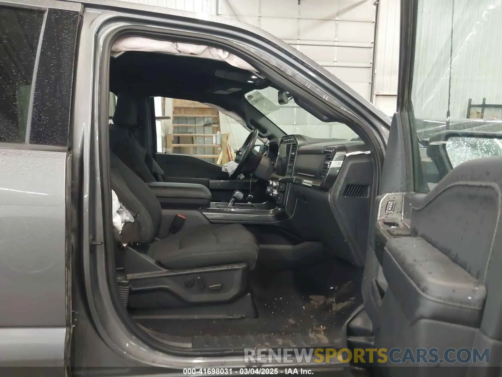 5 Photograph of a damaged car 1FTFW1ED2PFD03640 FORD F-150 2023