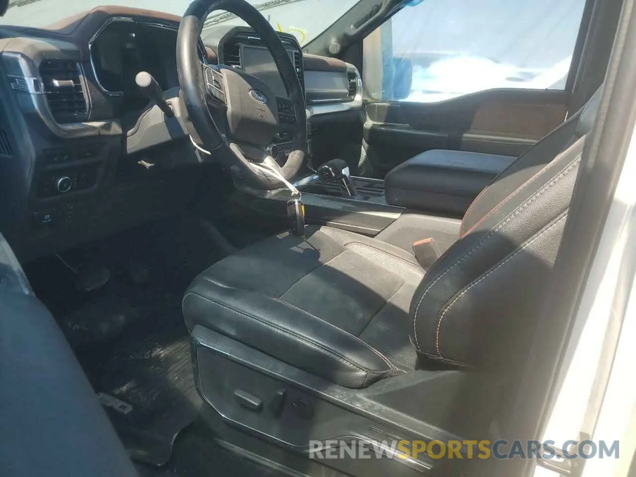 7 Photograph of a damaged car 1FTFW1ED7PFB70633 FORD F-150 2023